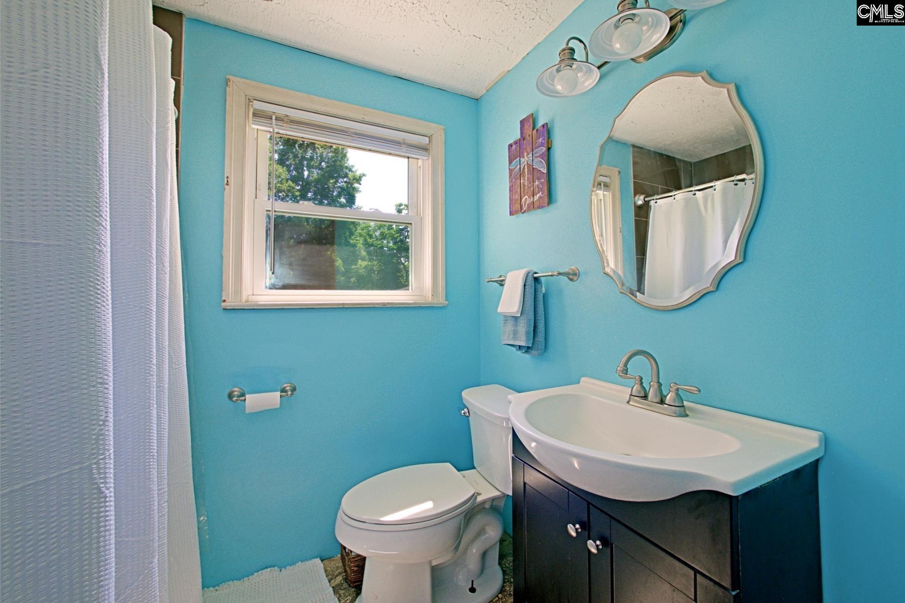 621 Hook Ave West Columbia, SC 29169-5326