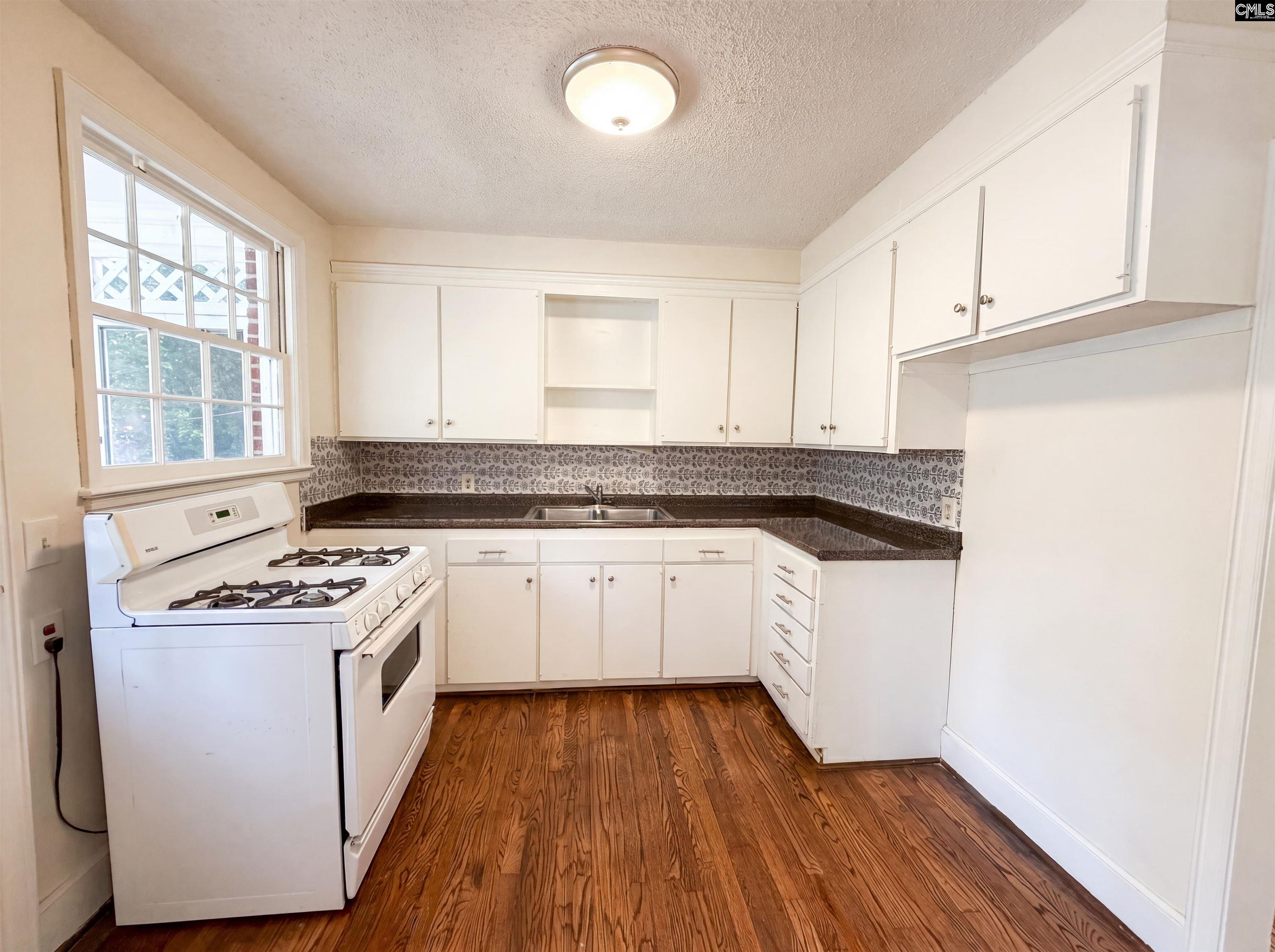1901 Glenwood Road Columbia, SC 29204