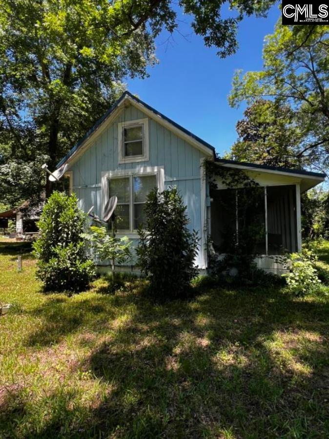 668 Harmon Road Hopkins, SC 29061