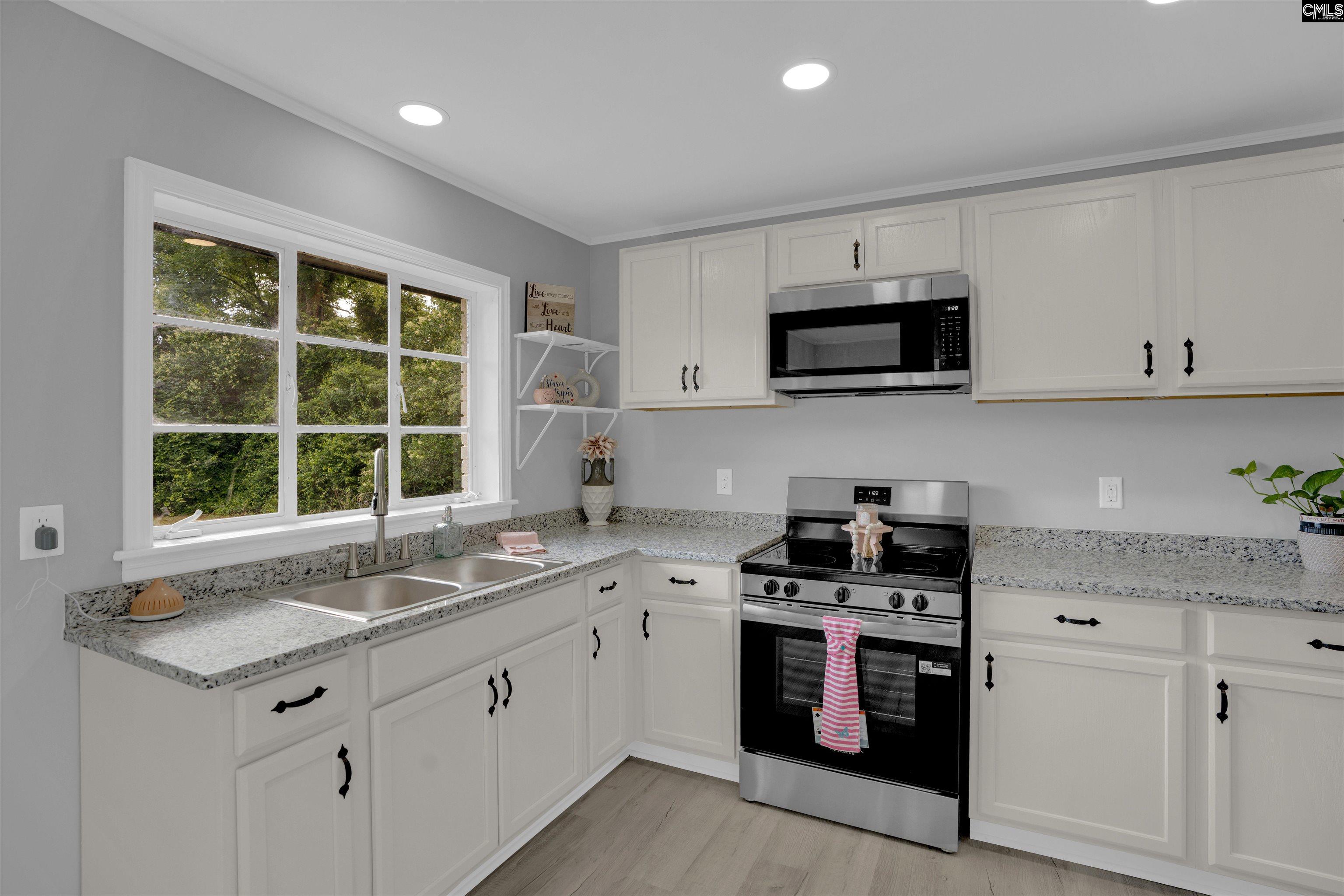 832 Highland Grove Avenue Orangeburg, SC 29115