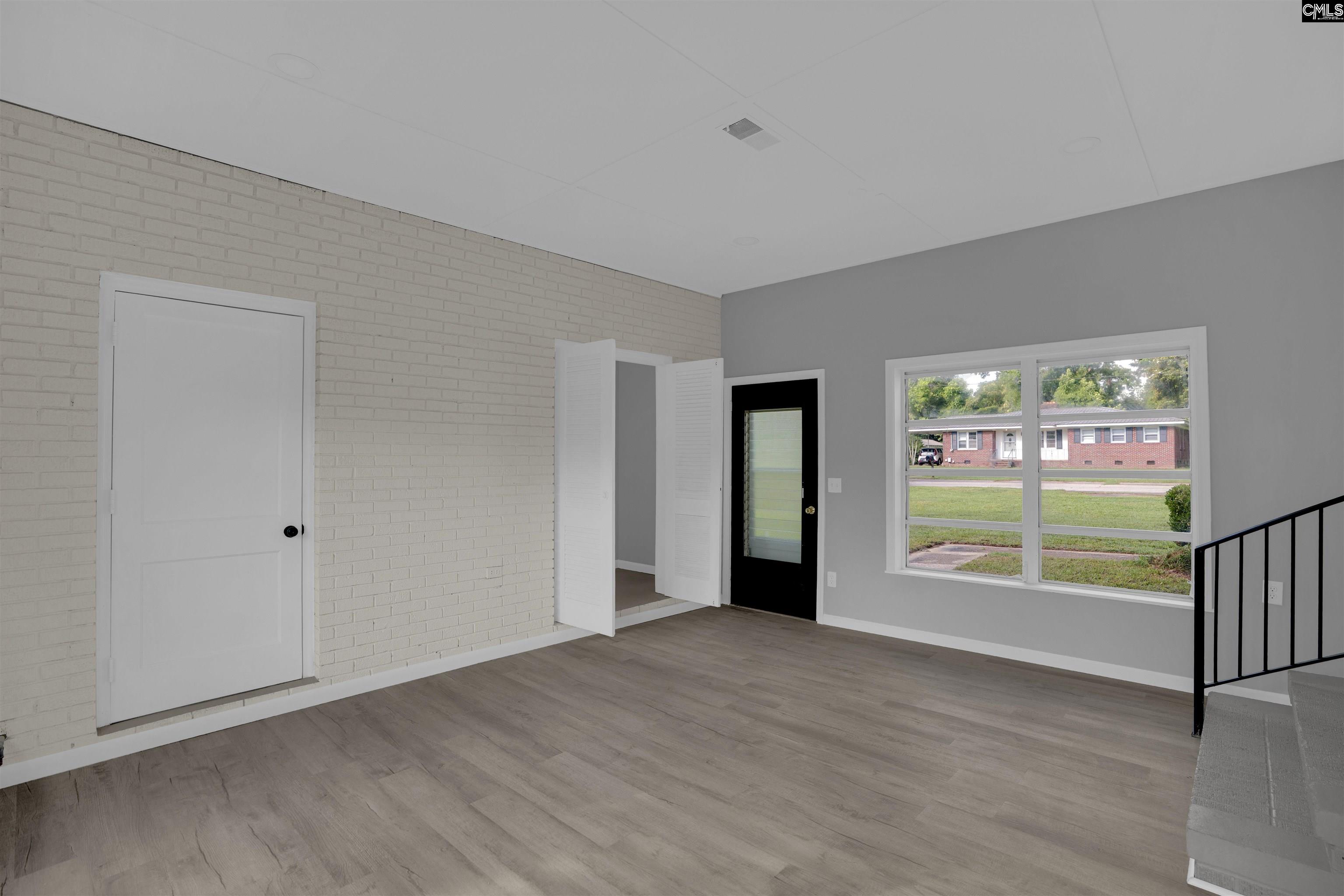 832 Highland Grove Avenue Orangeburg, SC 29115