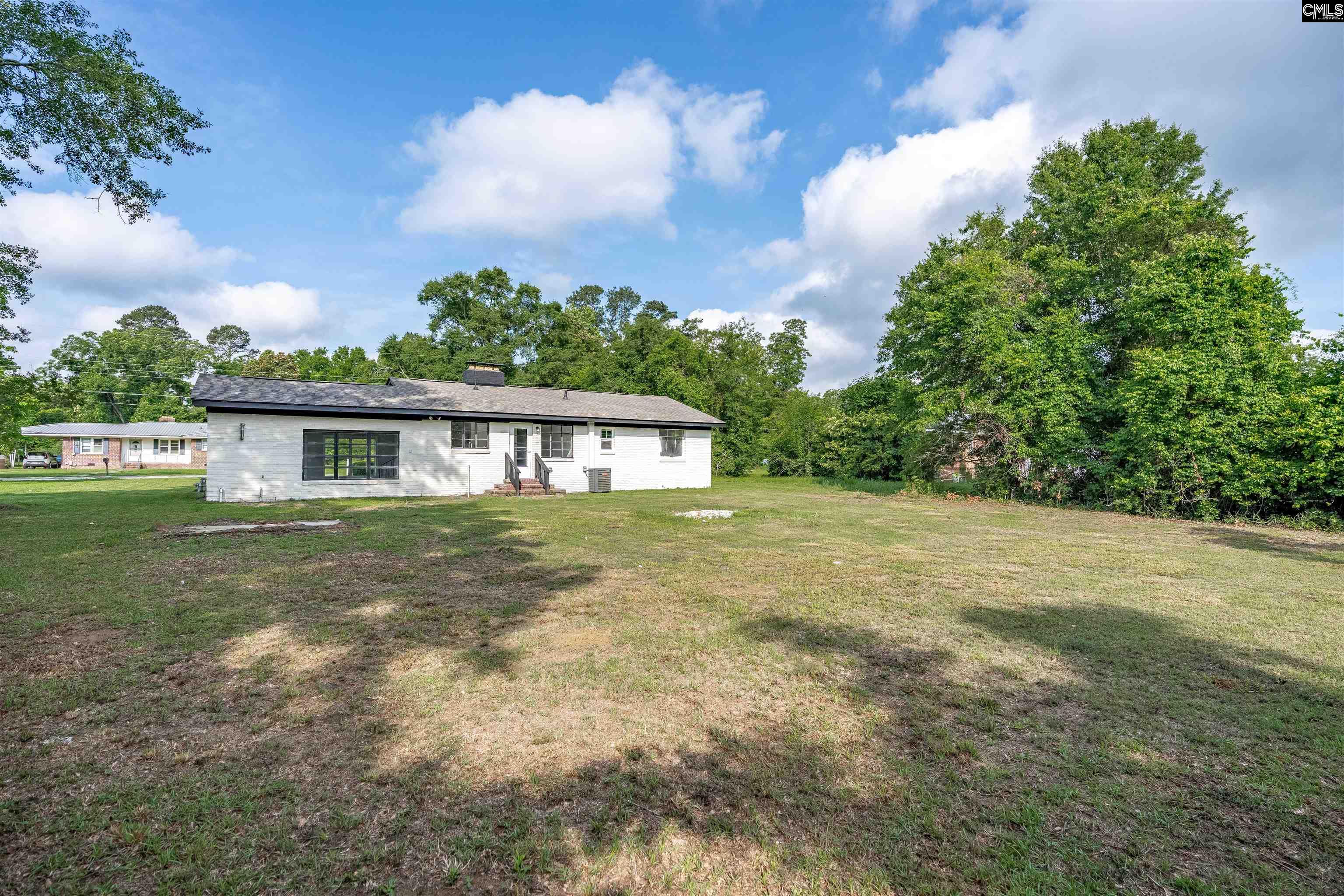 832 Highland Grove Avenue Orangeburg, SC 29115