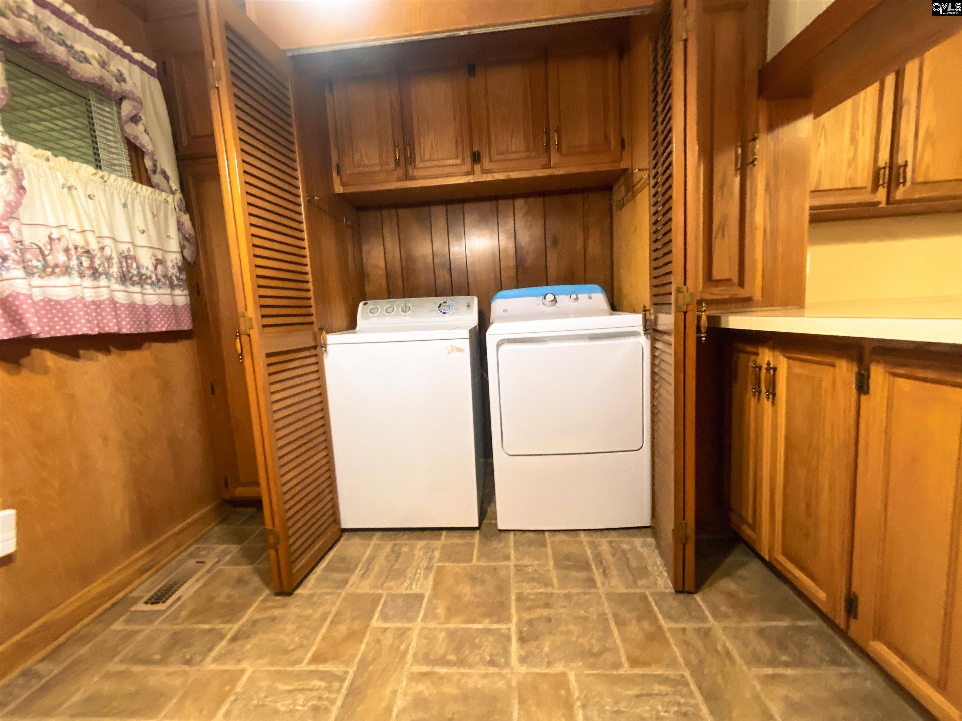 201 McDonald Whitmire, SC 29178