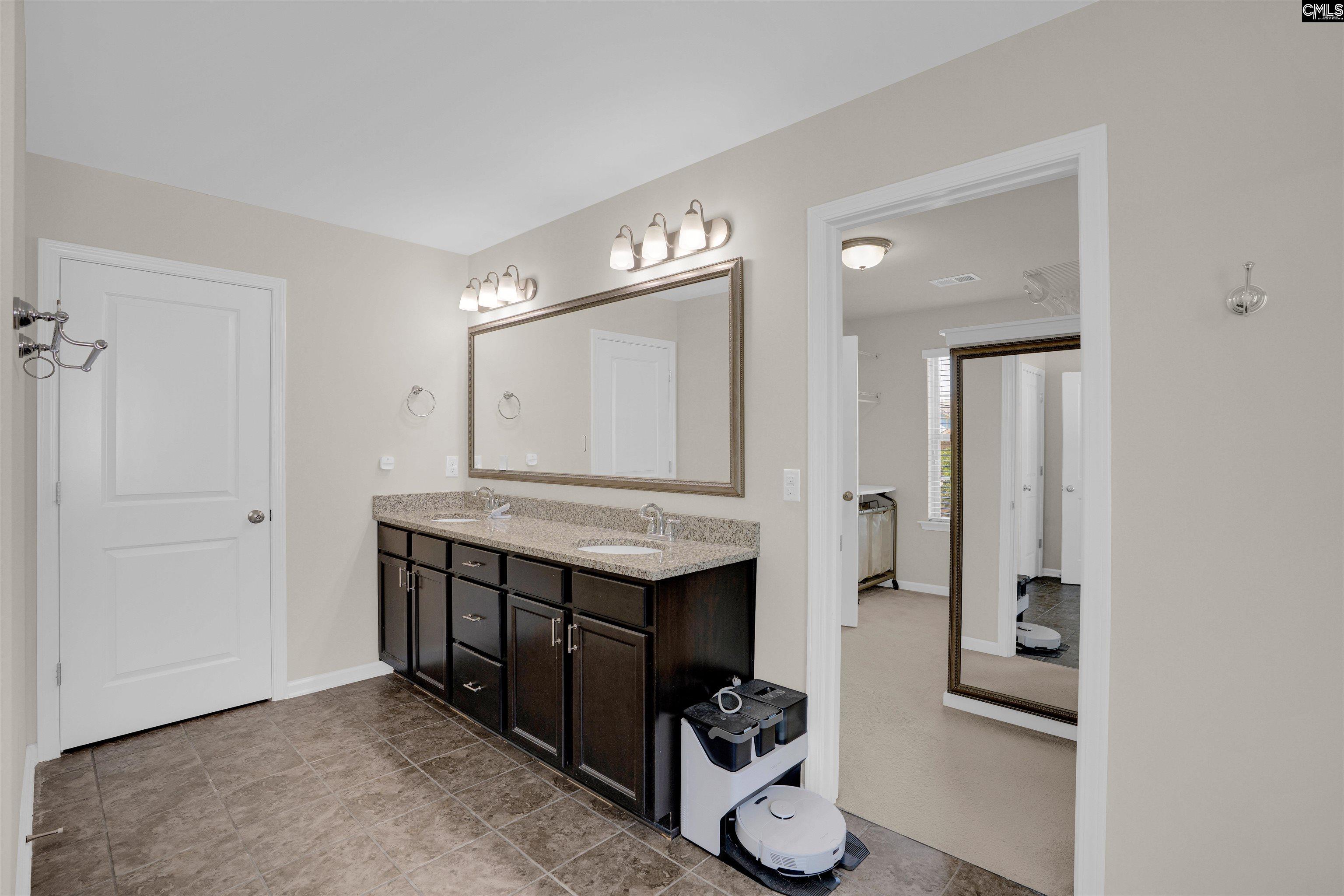 139 Bonhill Dr Cayce, SC 29033