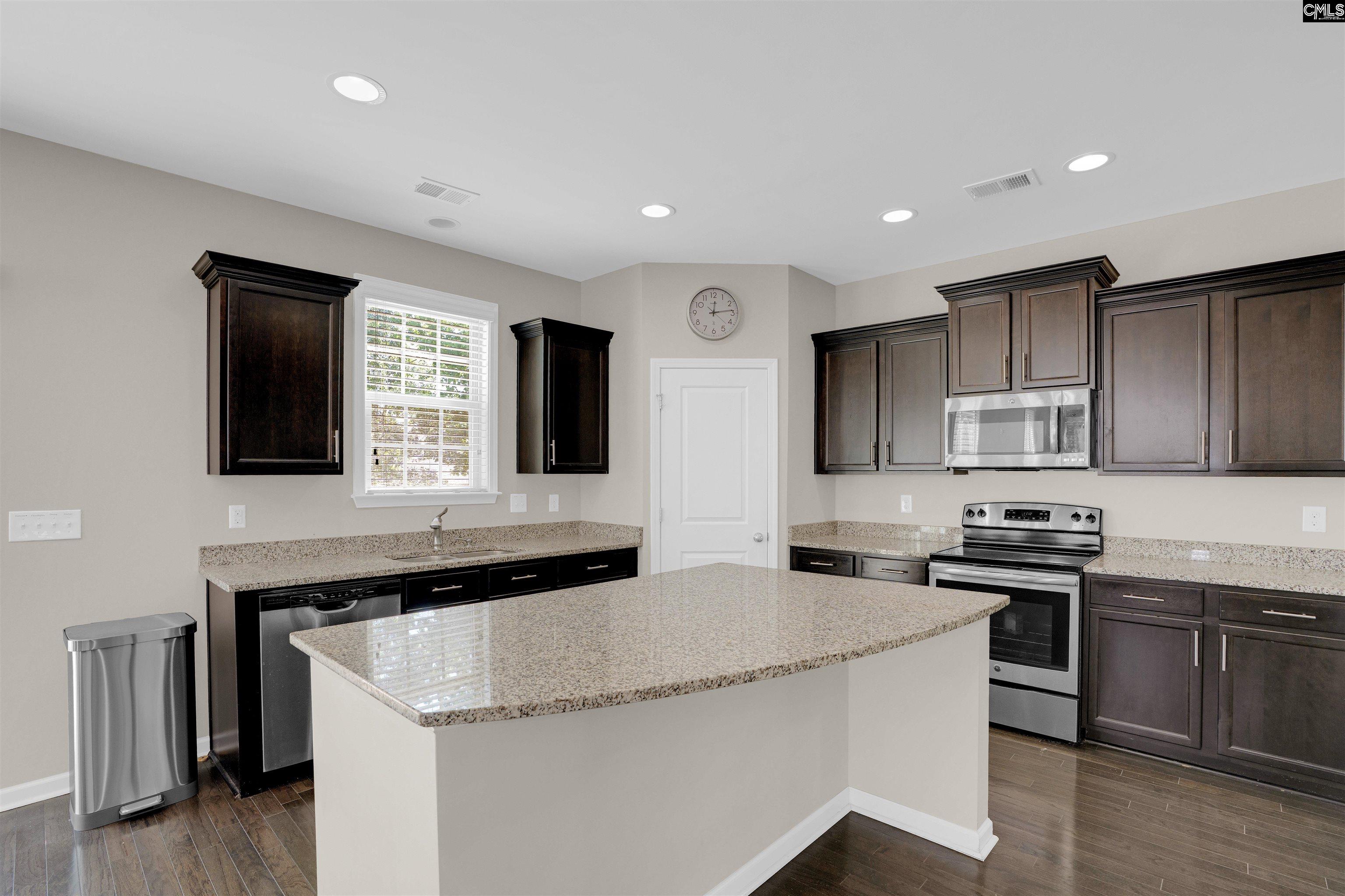 139 Bonhill Dr Cayce, SC 29033