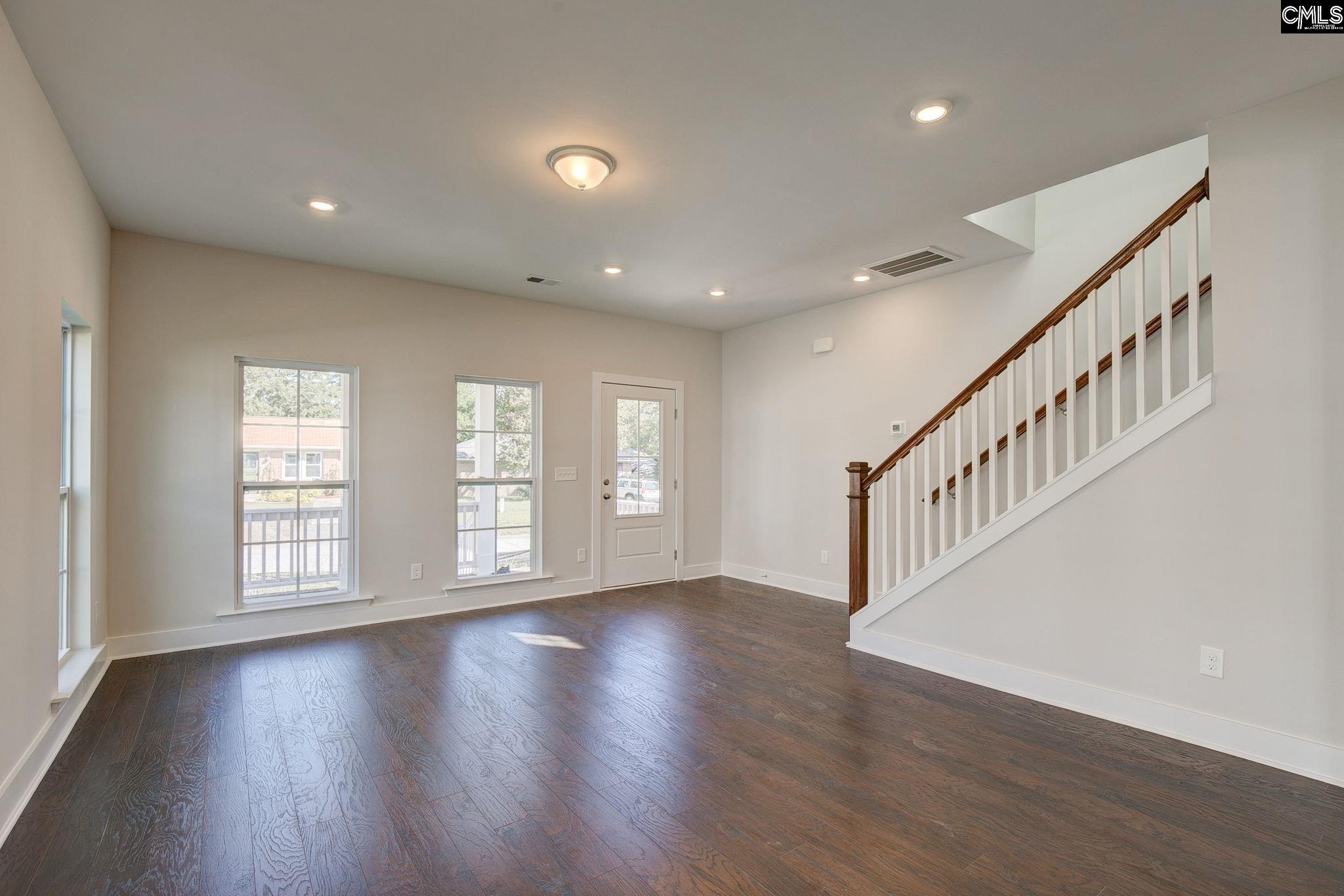 742 Poplar Street Cayce, SC 29033