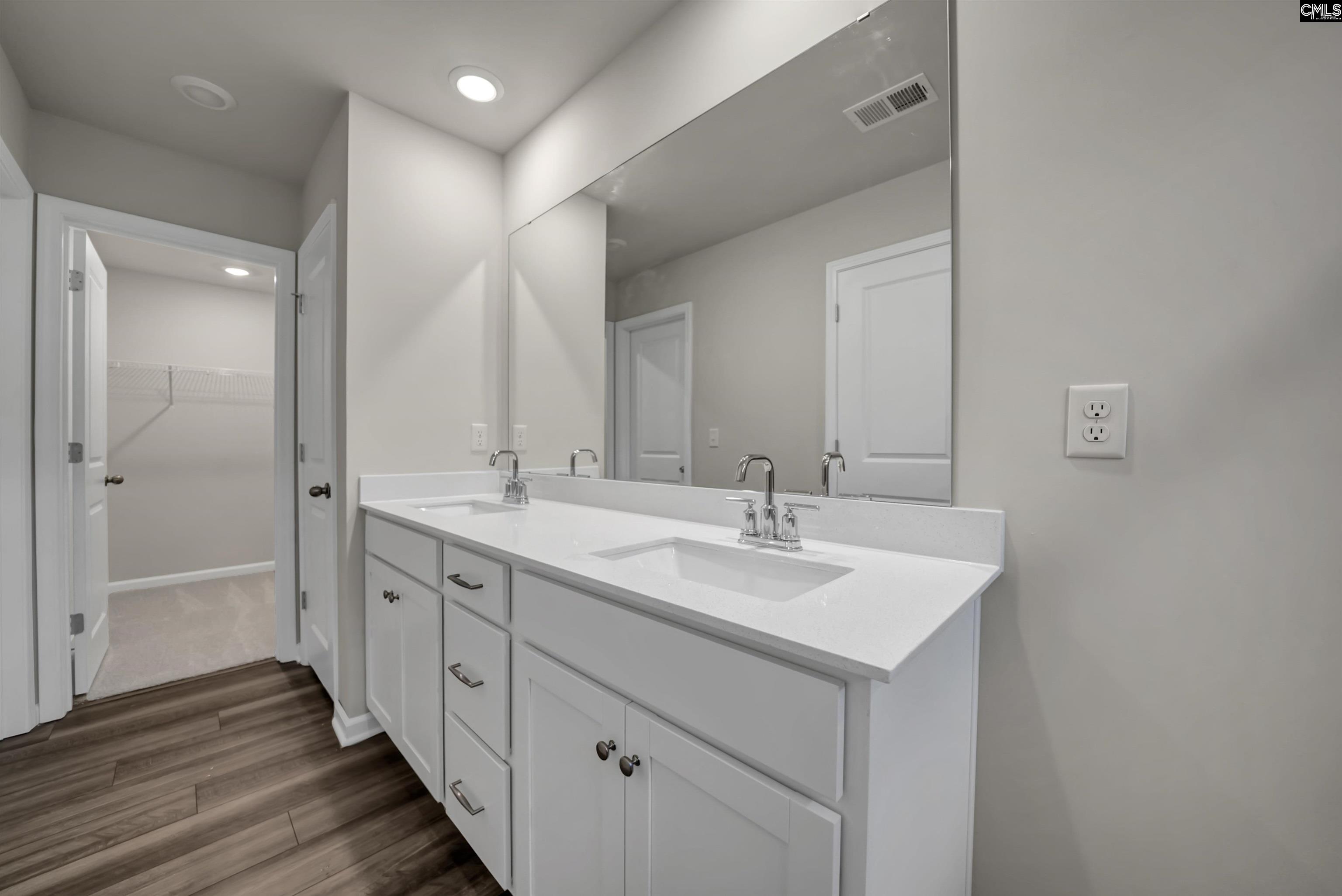 165 Winding Chestnut Drive Columbia, SC 29212-5555