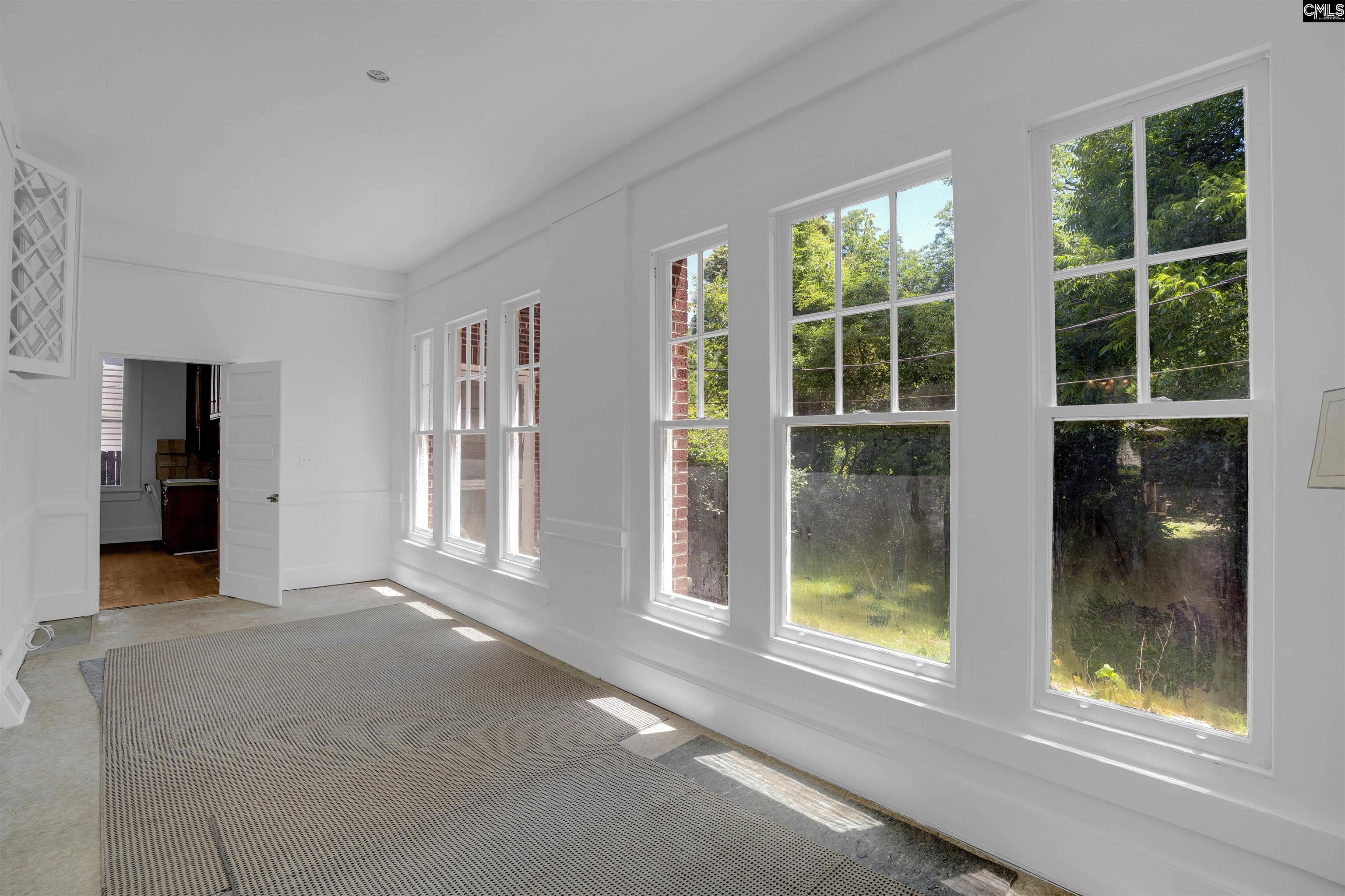 902 Maple Street Columbia, SC 29205