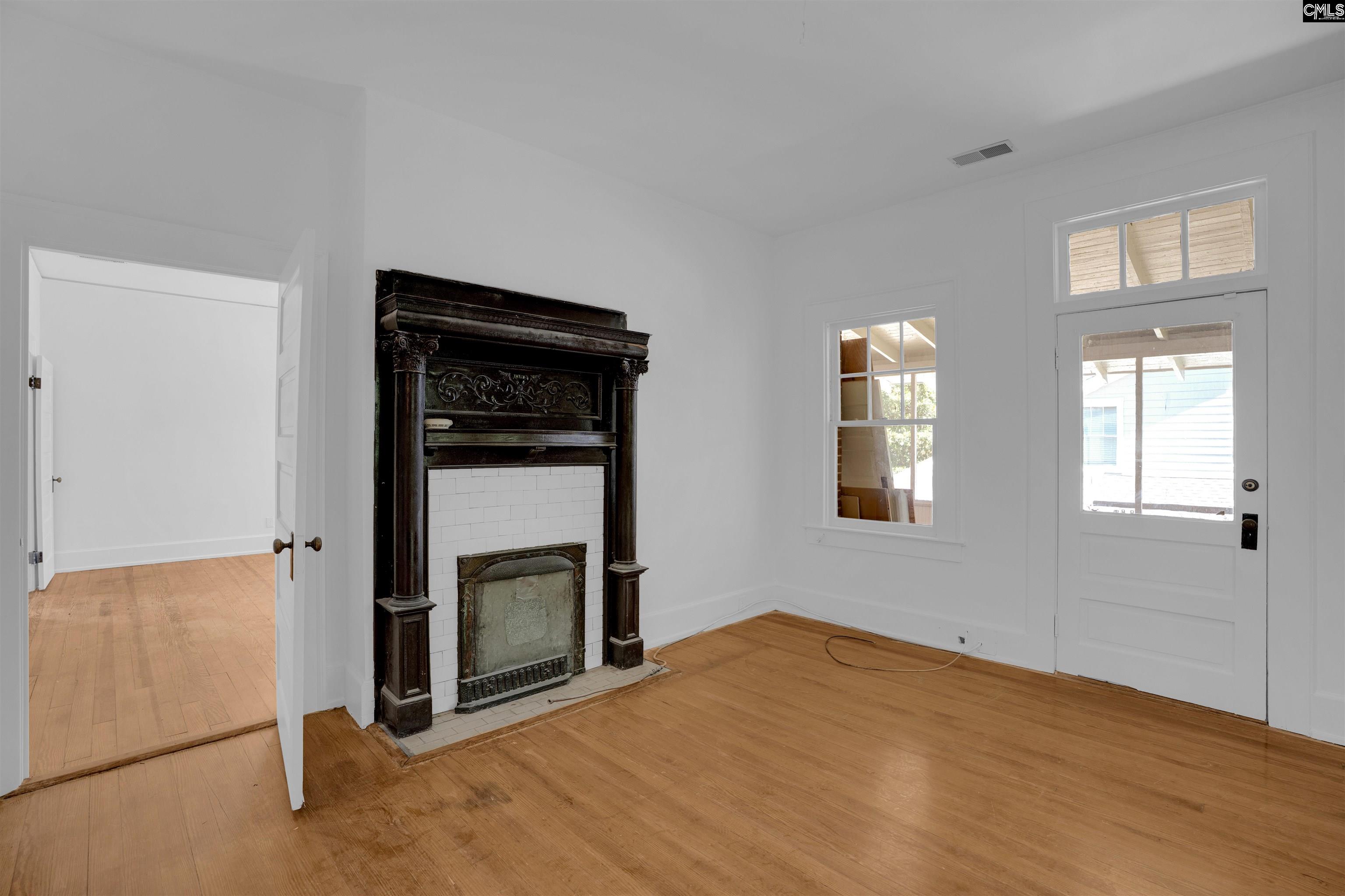 902 Maple Street Columbia, SC 29205