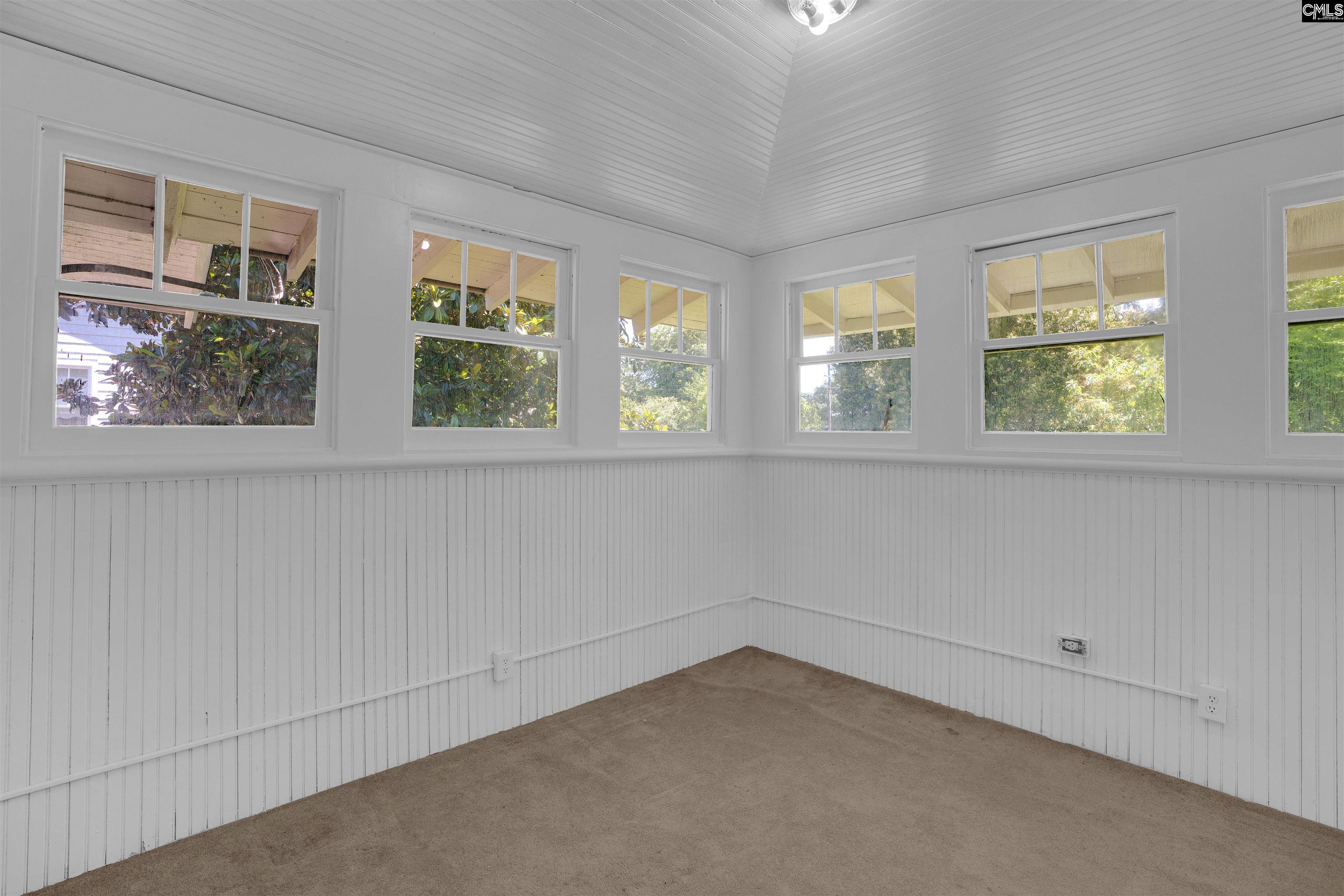 902 Maple Street Columbia, SC 29205