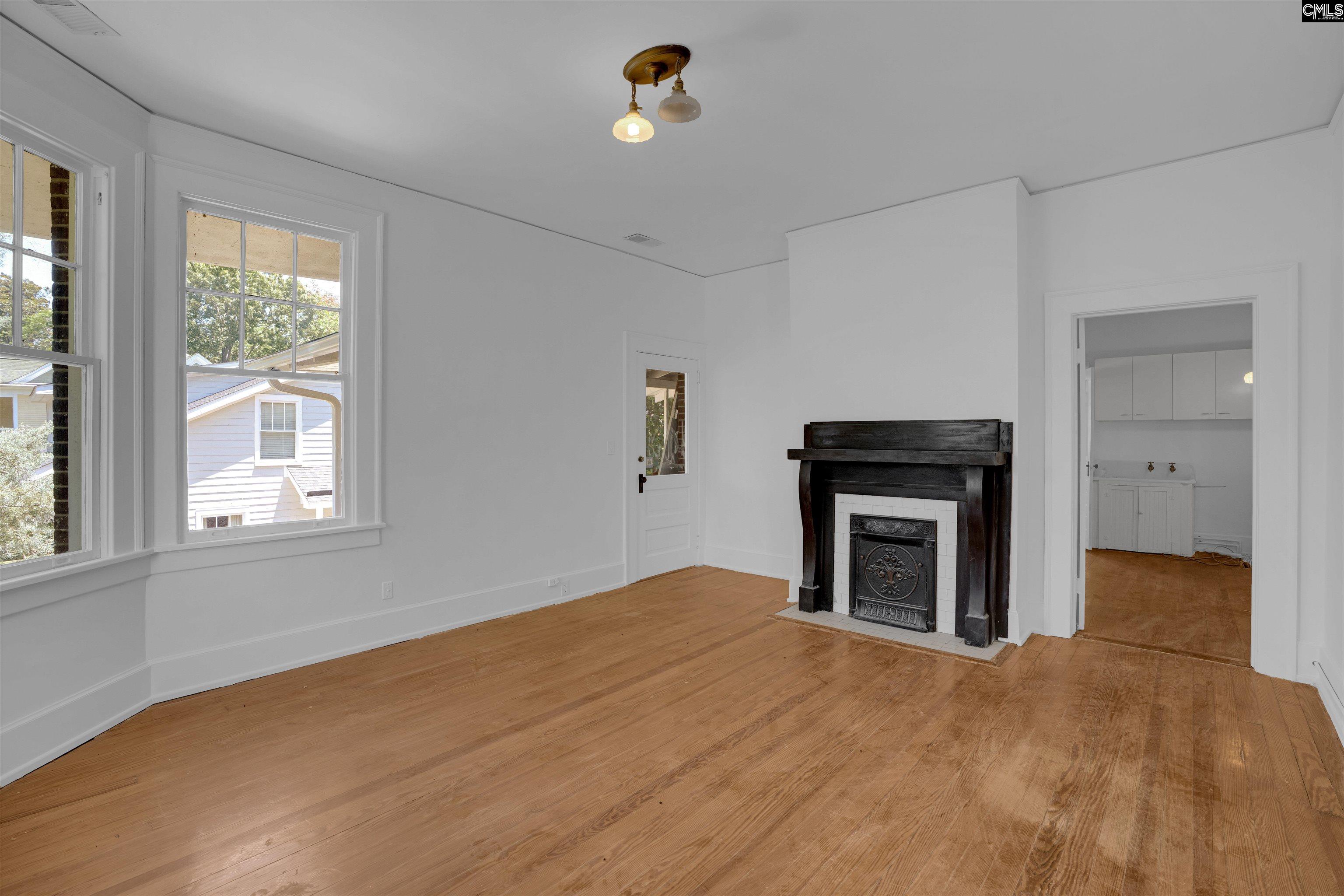902 Maple Street Columbia, SC 29205