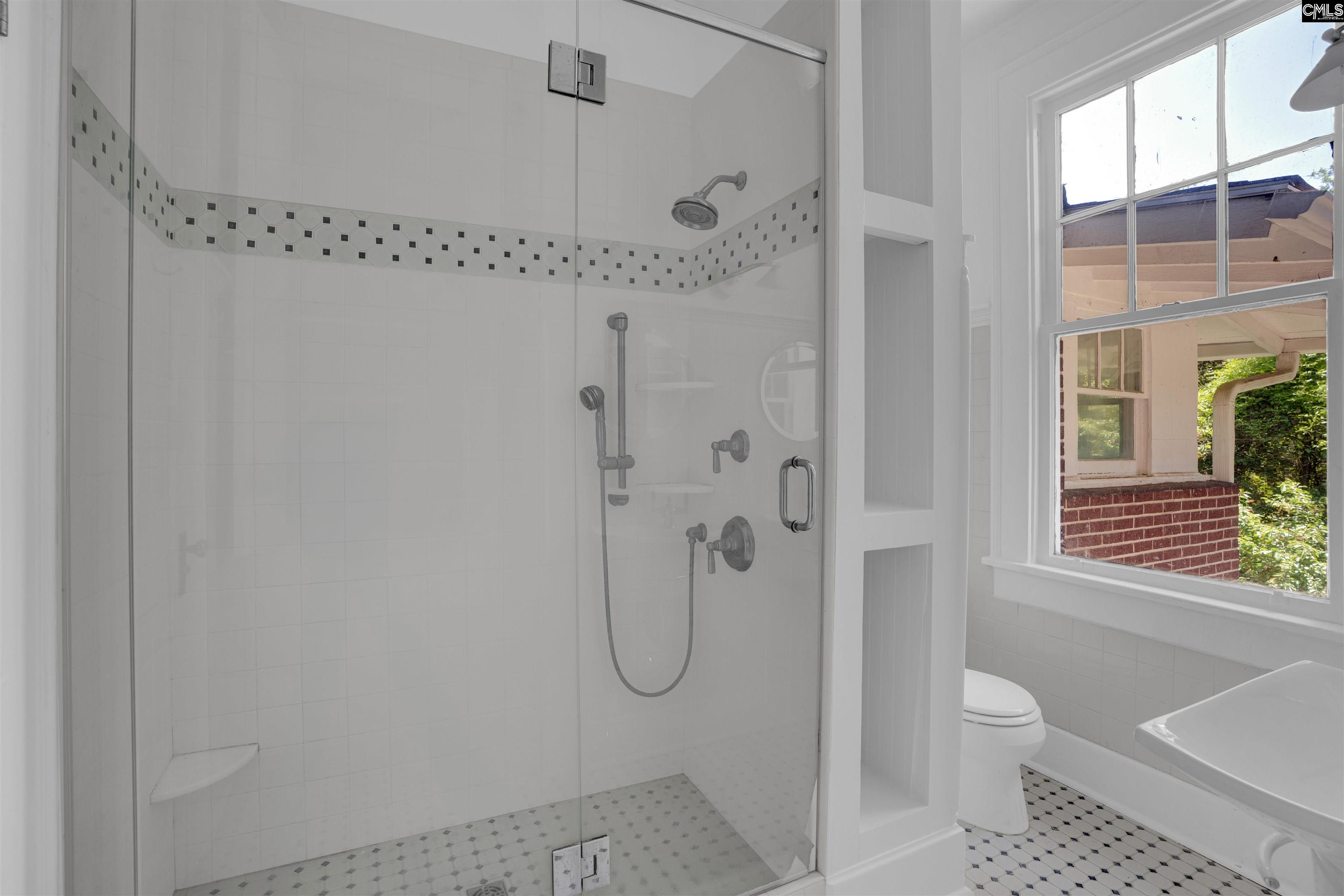 902 Maple Street Columbia, SC 29205