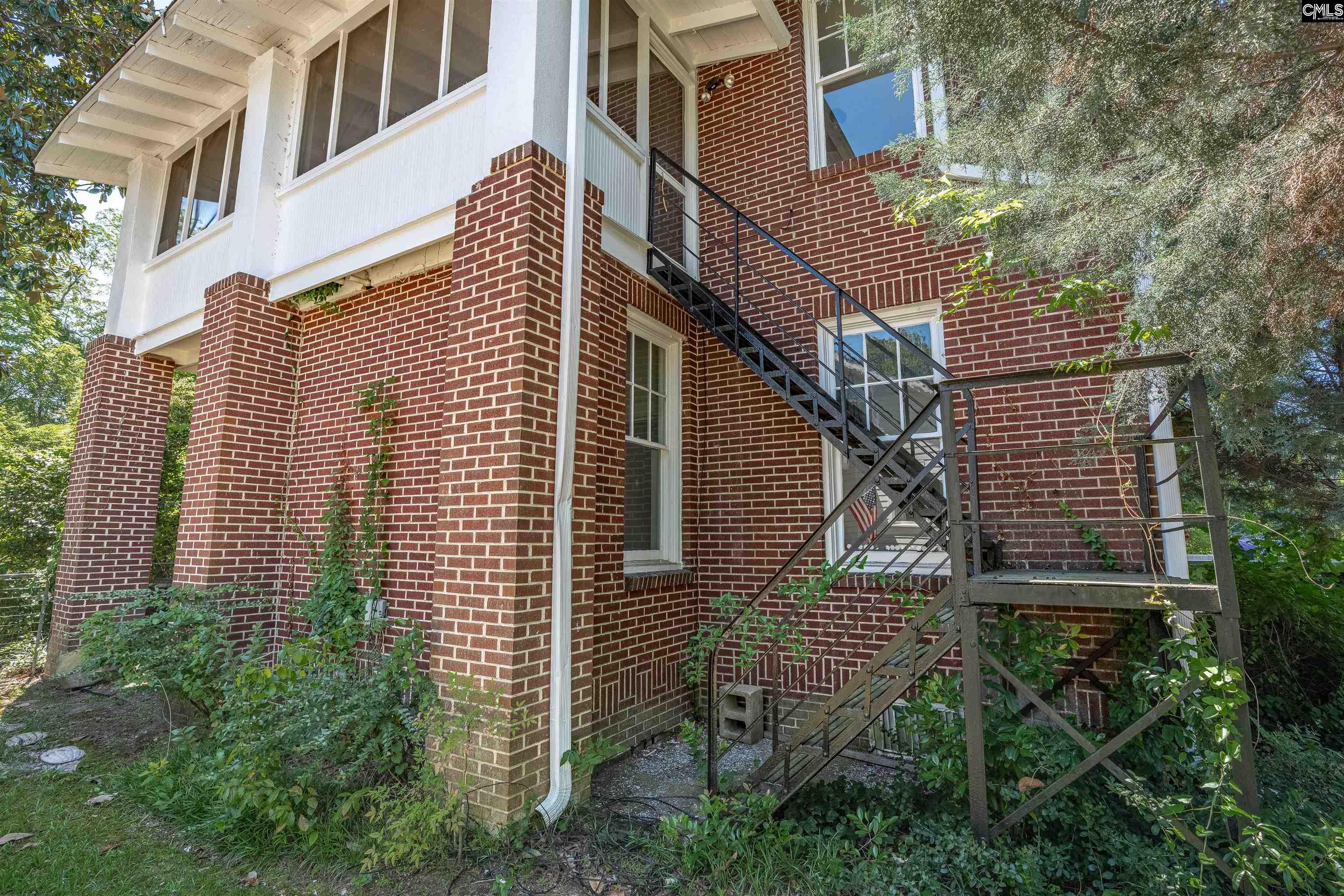 902 Maple Street Columbia, SC 29205