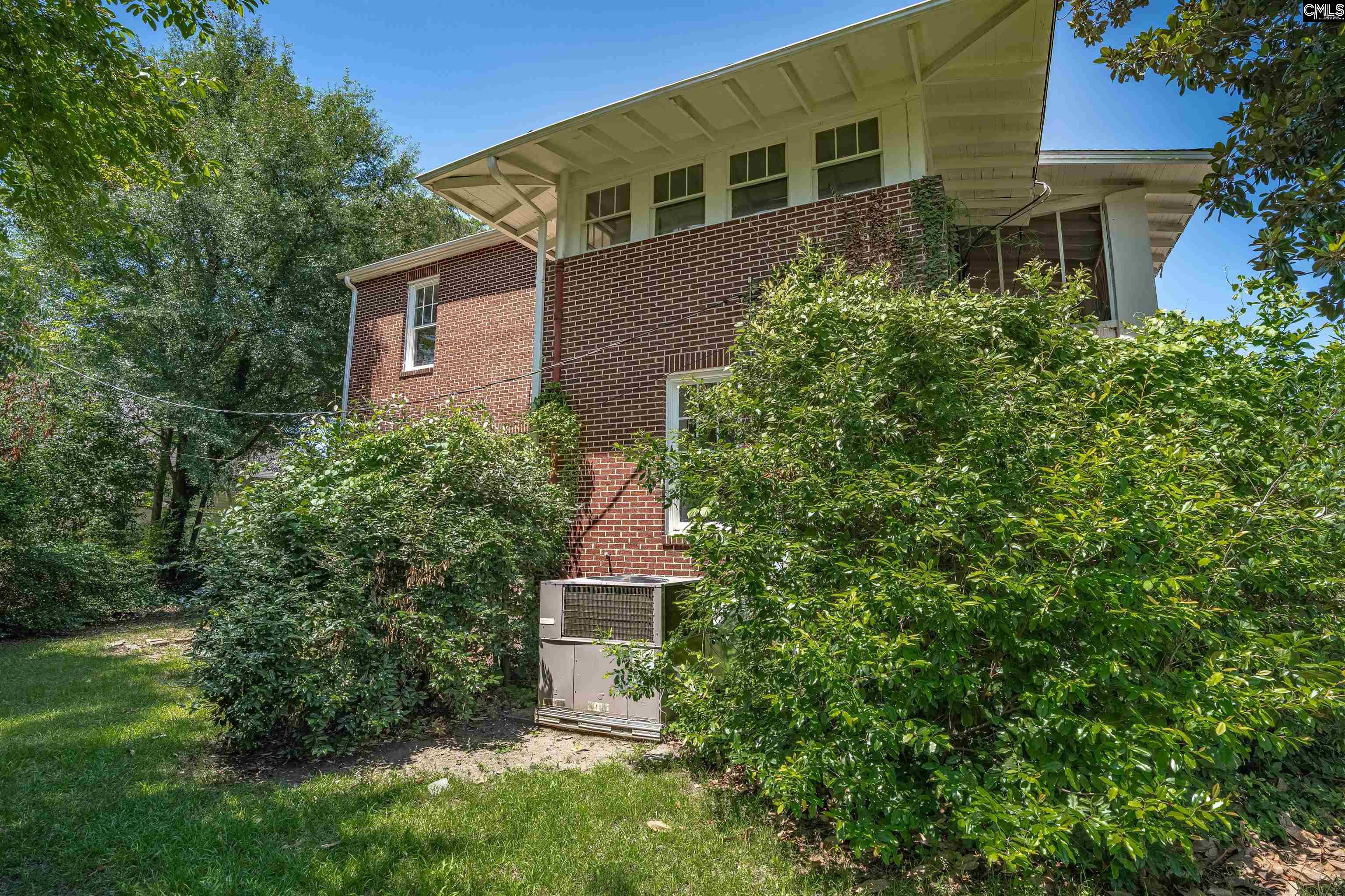 902 Maple Street Columbia, SC 29205