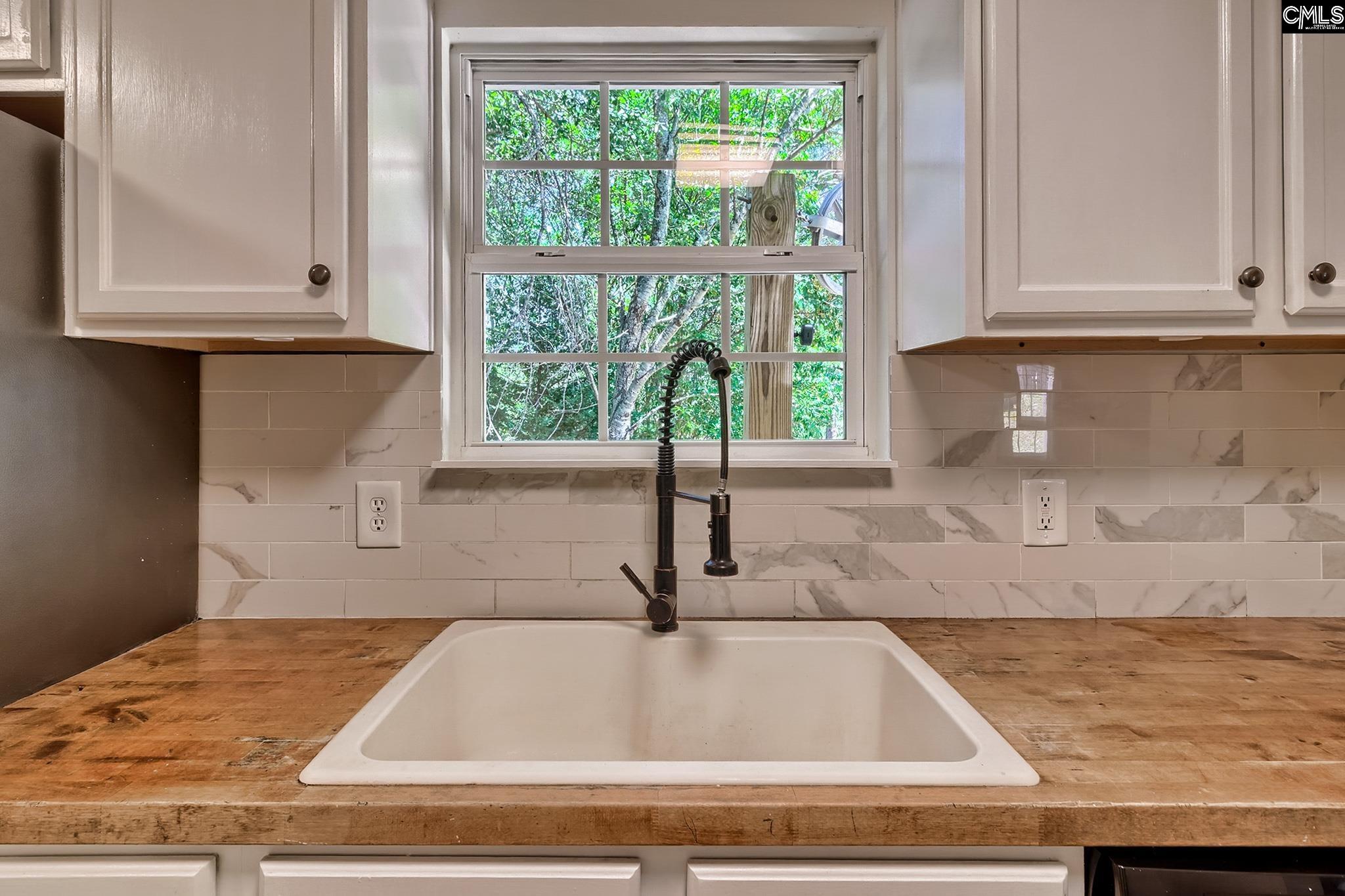 625 Shirway Road Lexington, SC 29073