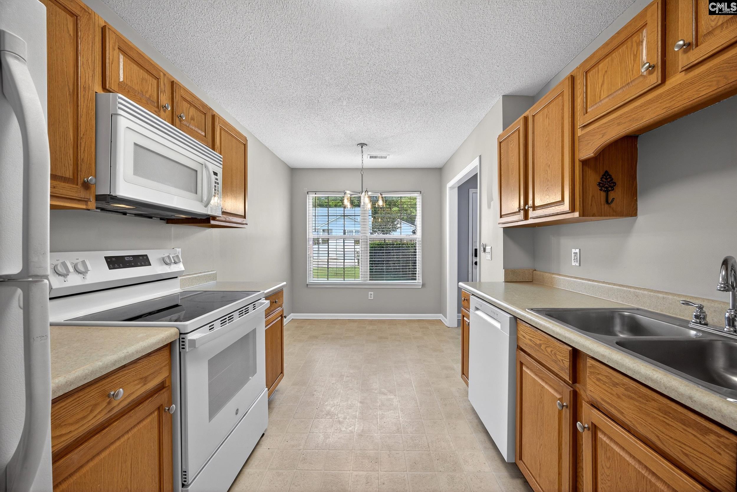 109 Owl Trace Lane Chapin, SC 29036-8694