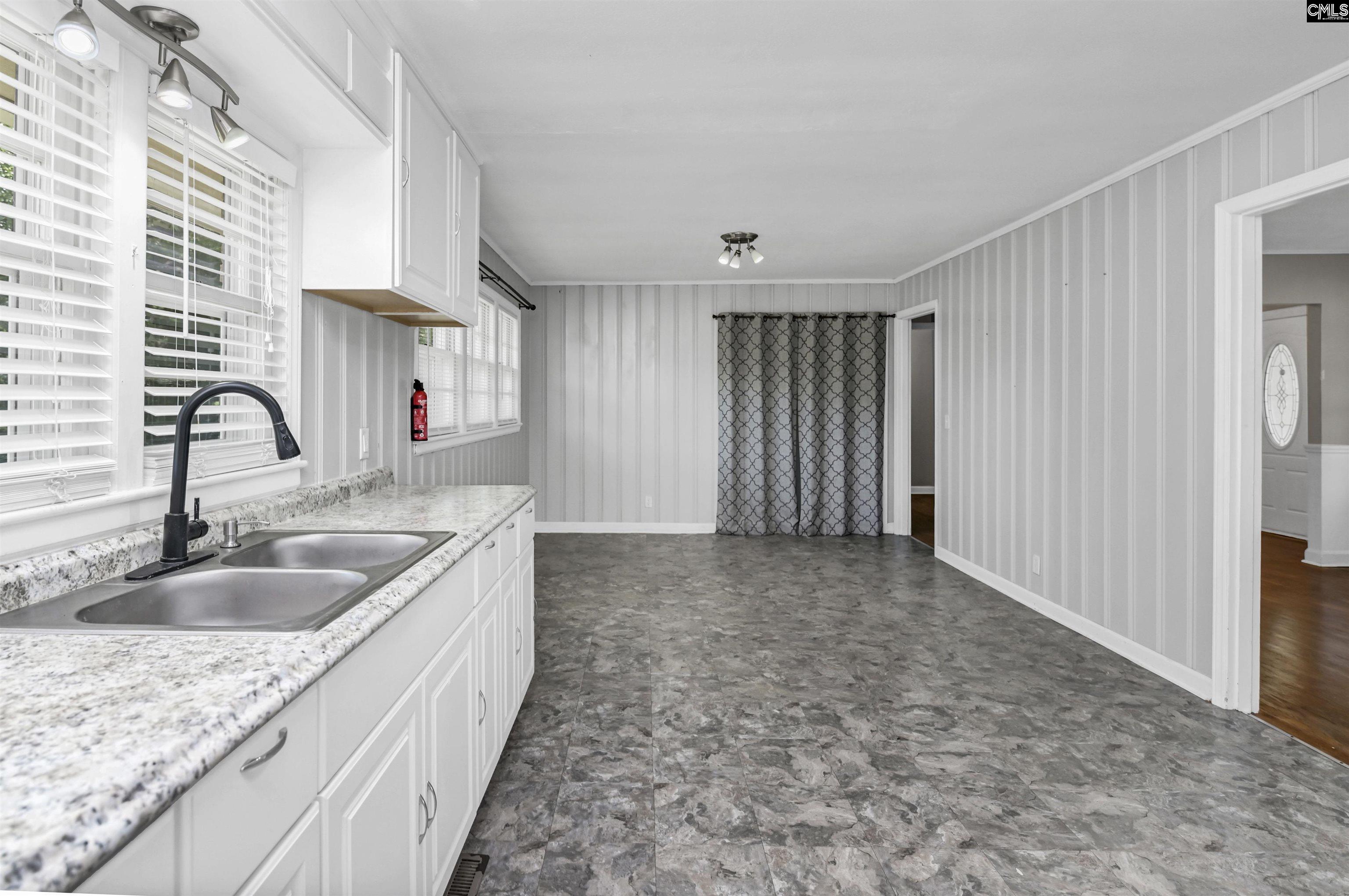 303 Nell Street Batesburg, SC 29006