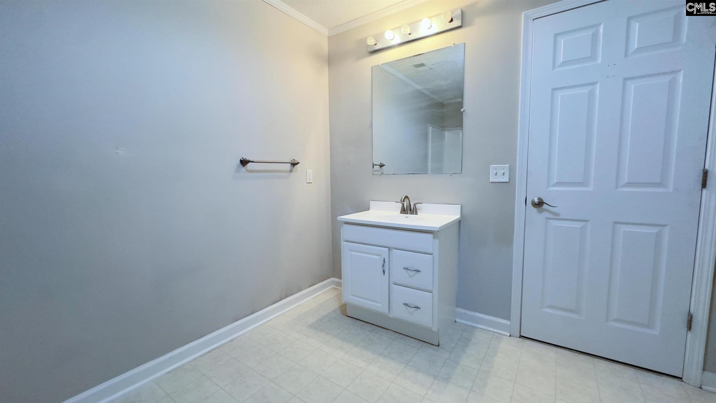 604 Hampton Trace Lane Columbia, SC 29209