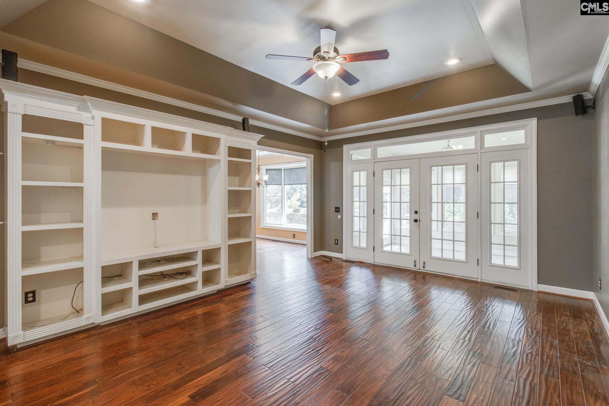103 N Crescent Lake Way Blythewood, SC 29016