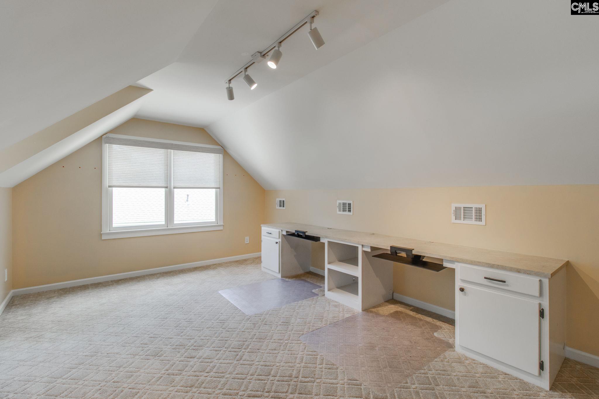 103 N Crescent Lake Way Blythewood, SC 29016