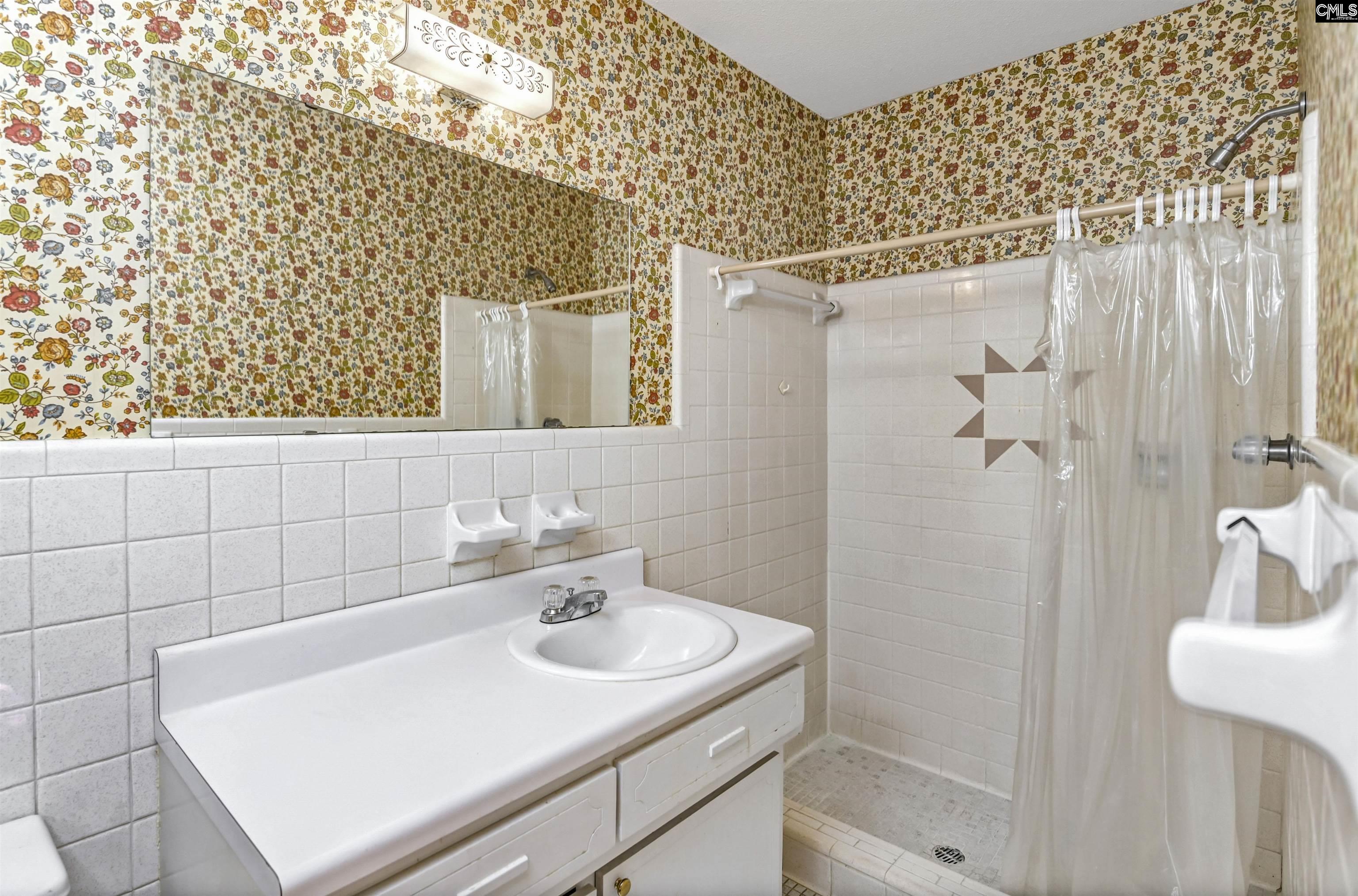 119 Pine Lane Cayce, SC 29033