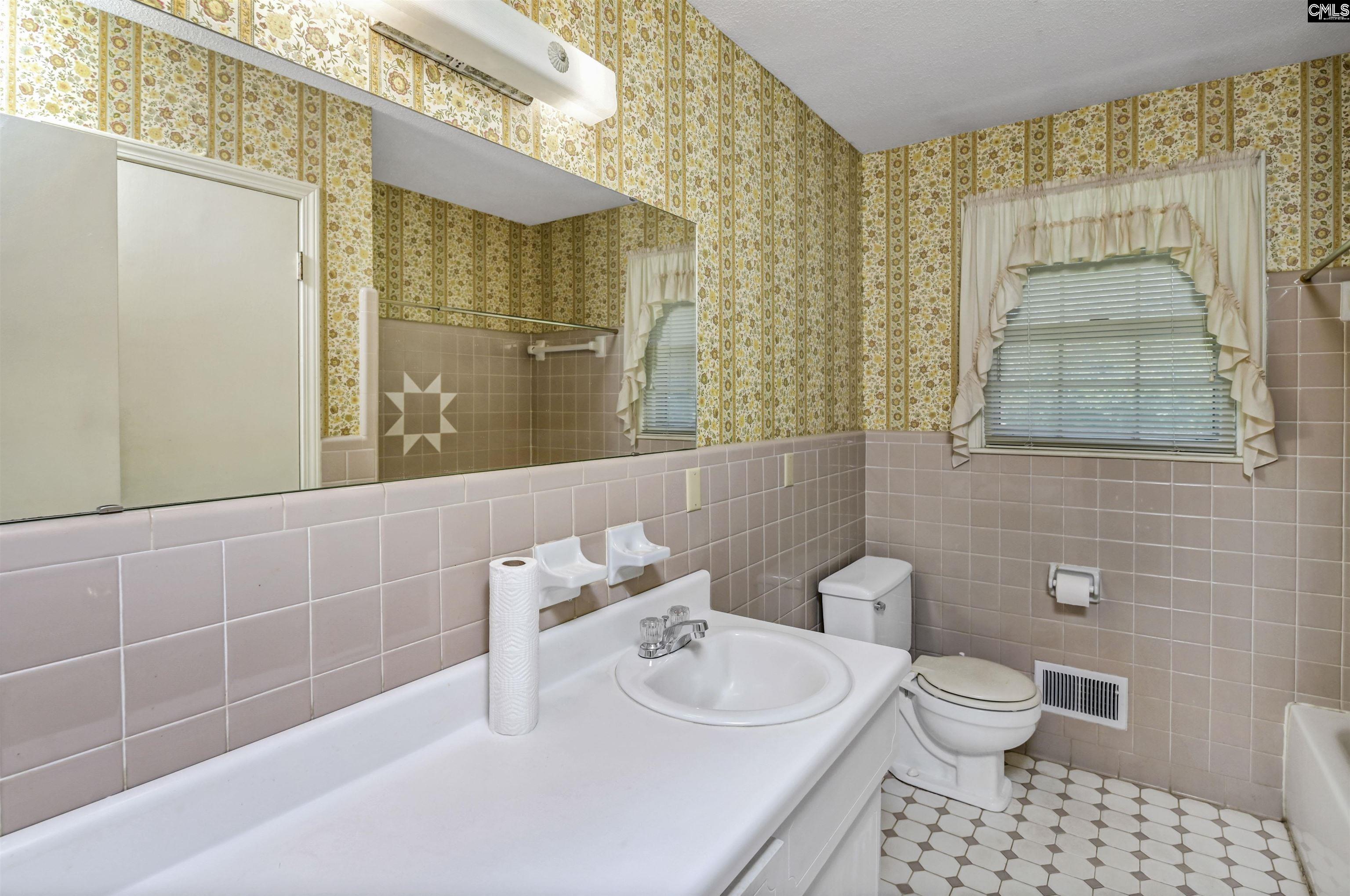 119 Pine Lane Cayce, SC 29033