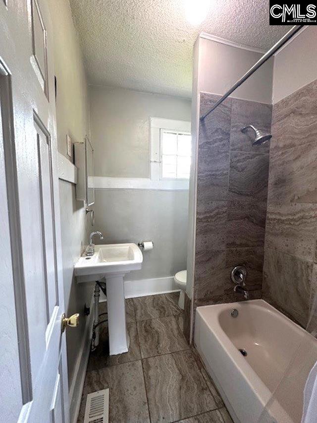 2331 Santee Avenue Columbia, SC 29205-1657