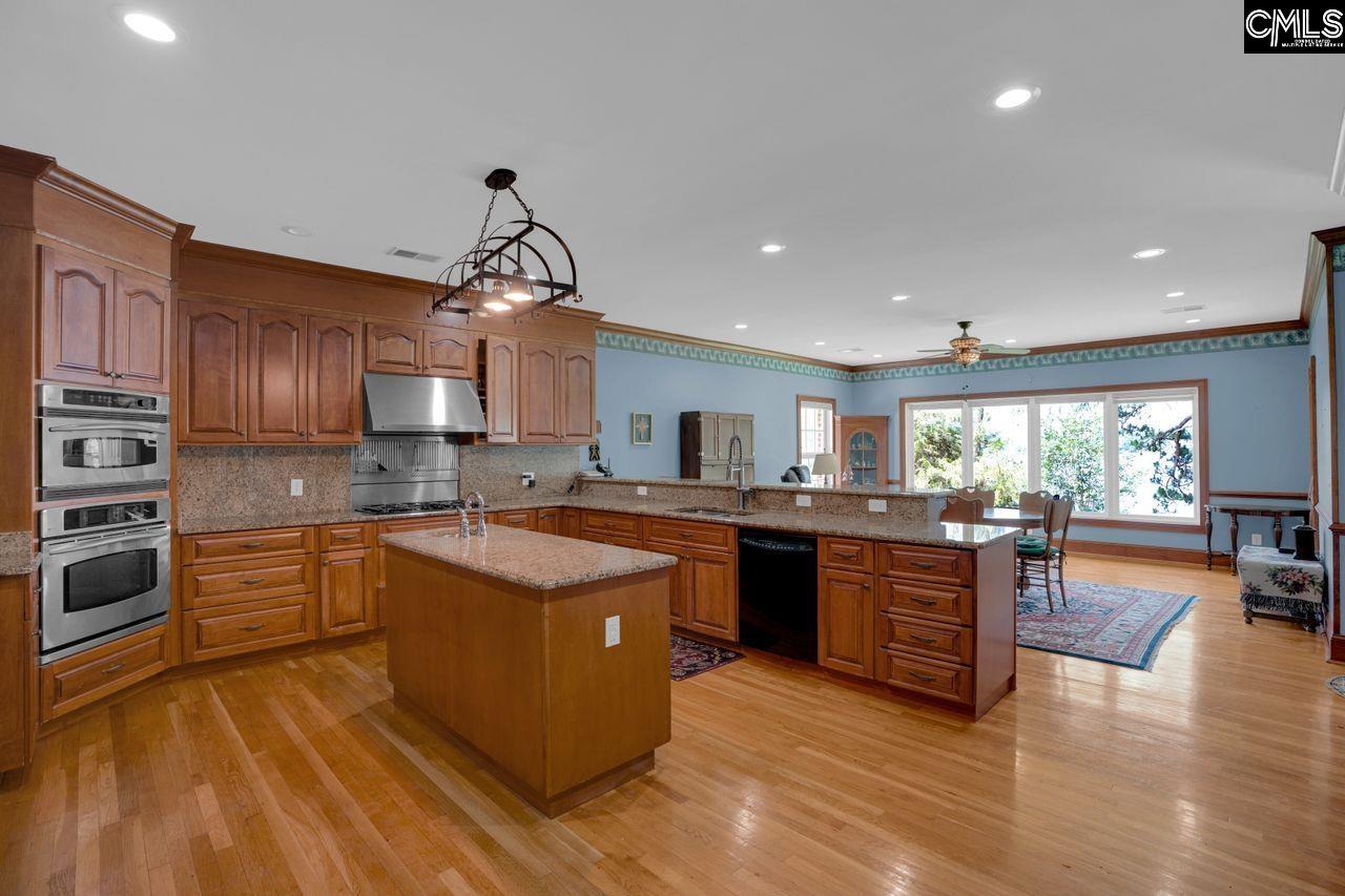 5921 Lakeshore Drive Columbia, SC 29206