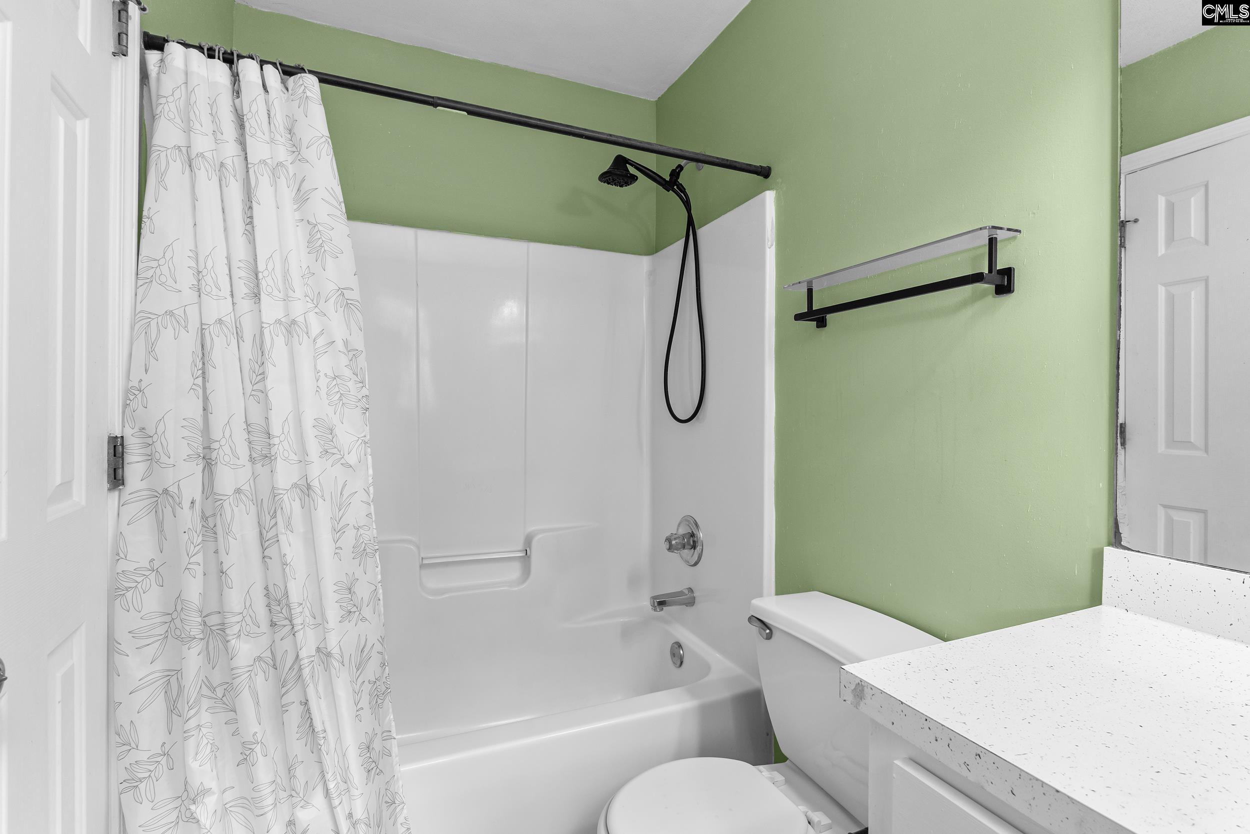 4223 Woodridge Drive Columbia, SC 29203