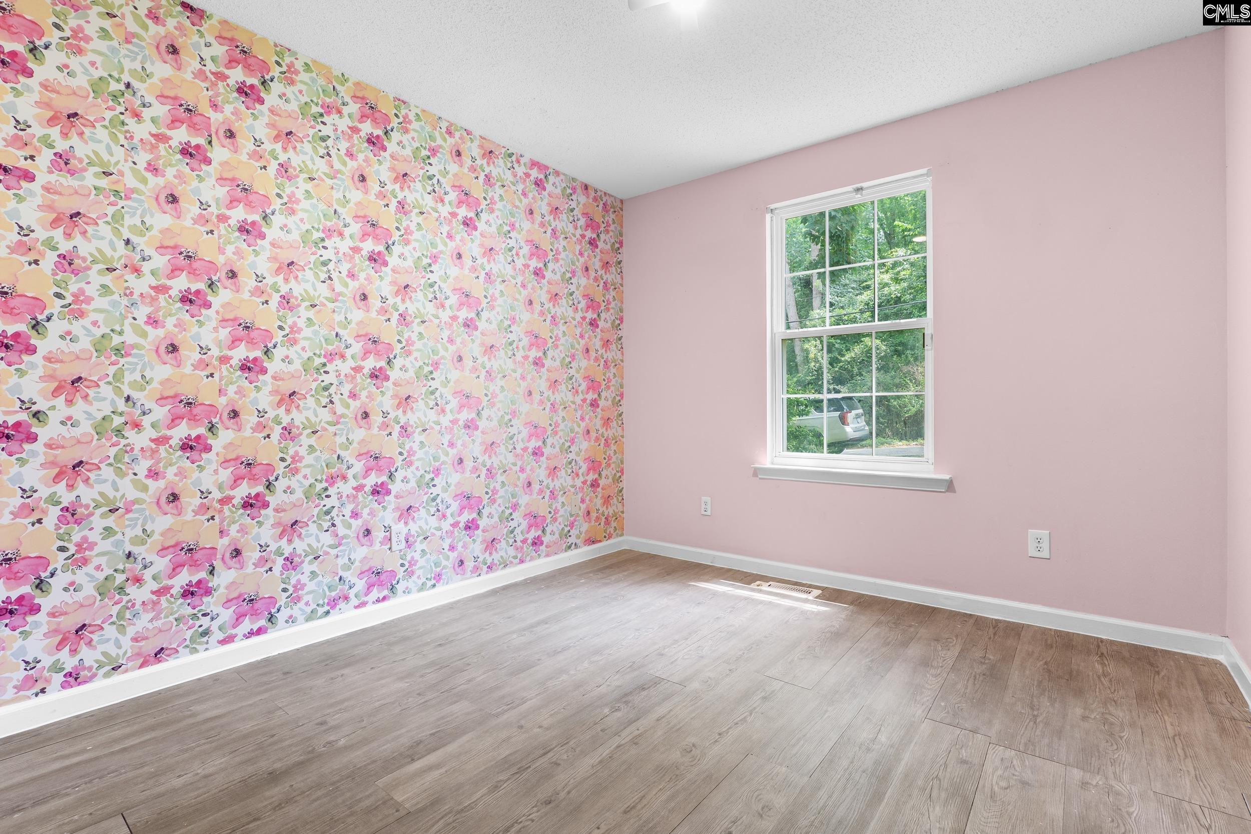 4223 Woodridge Drive Columbia, SC 29203