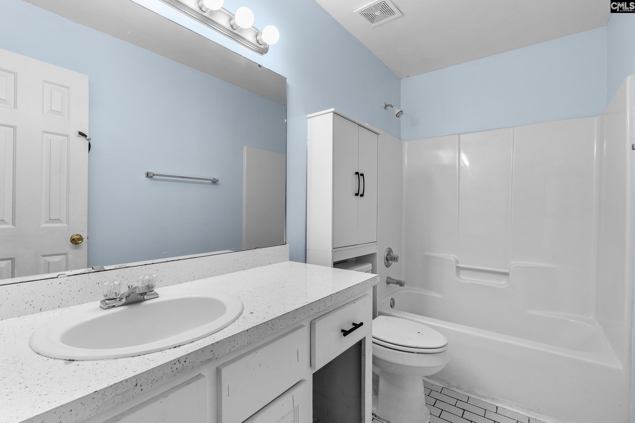 4223 Woodridge Drive Columbia, SC 29203
