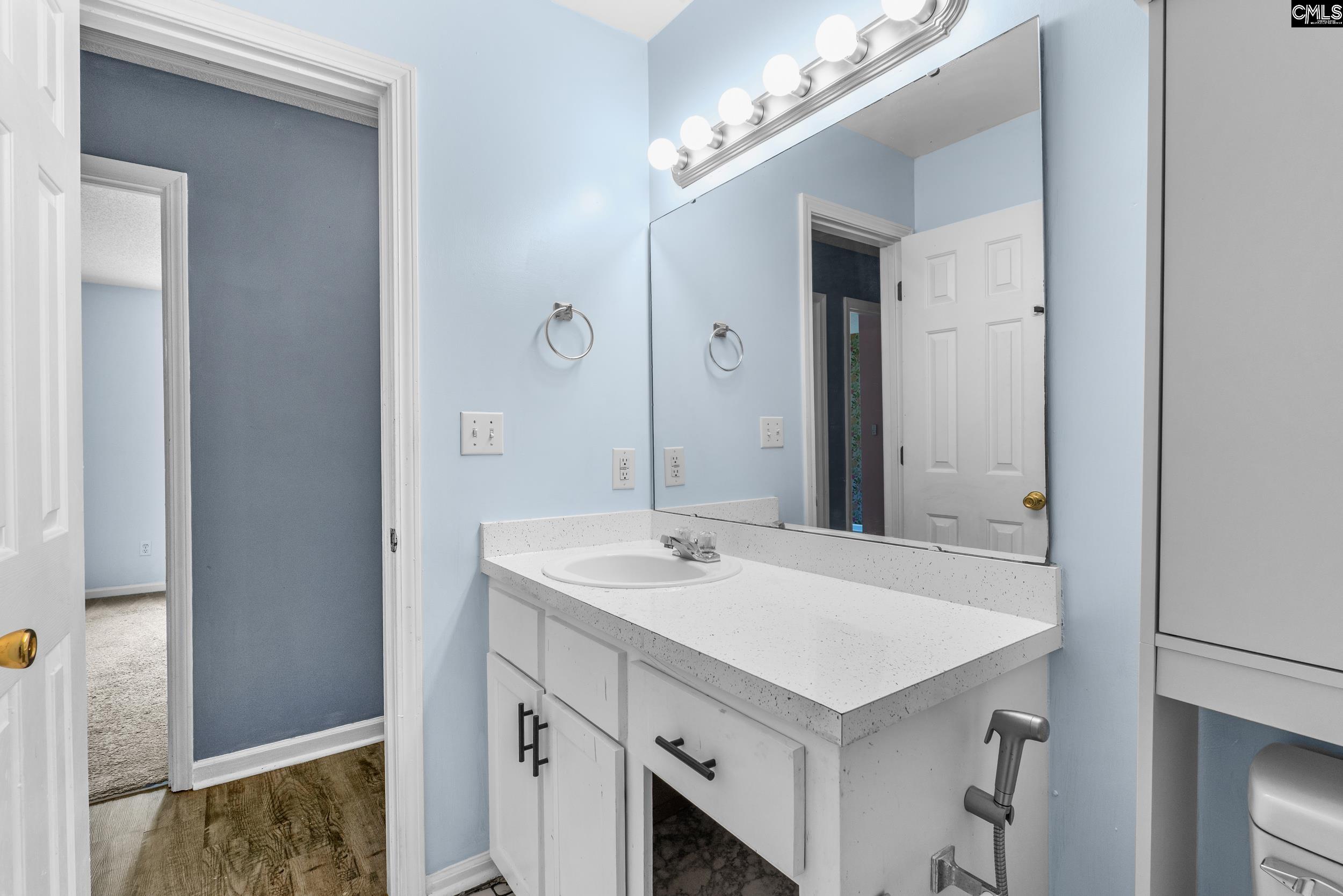4223 Woodridge Drive Columbia, SC 29203