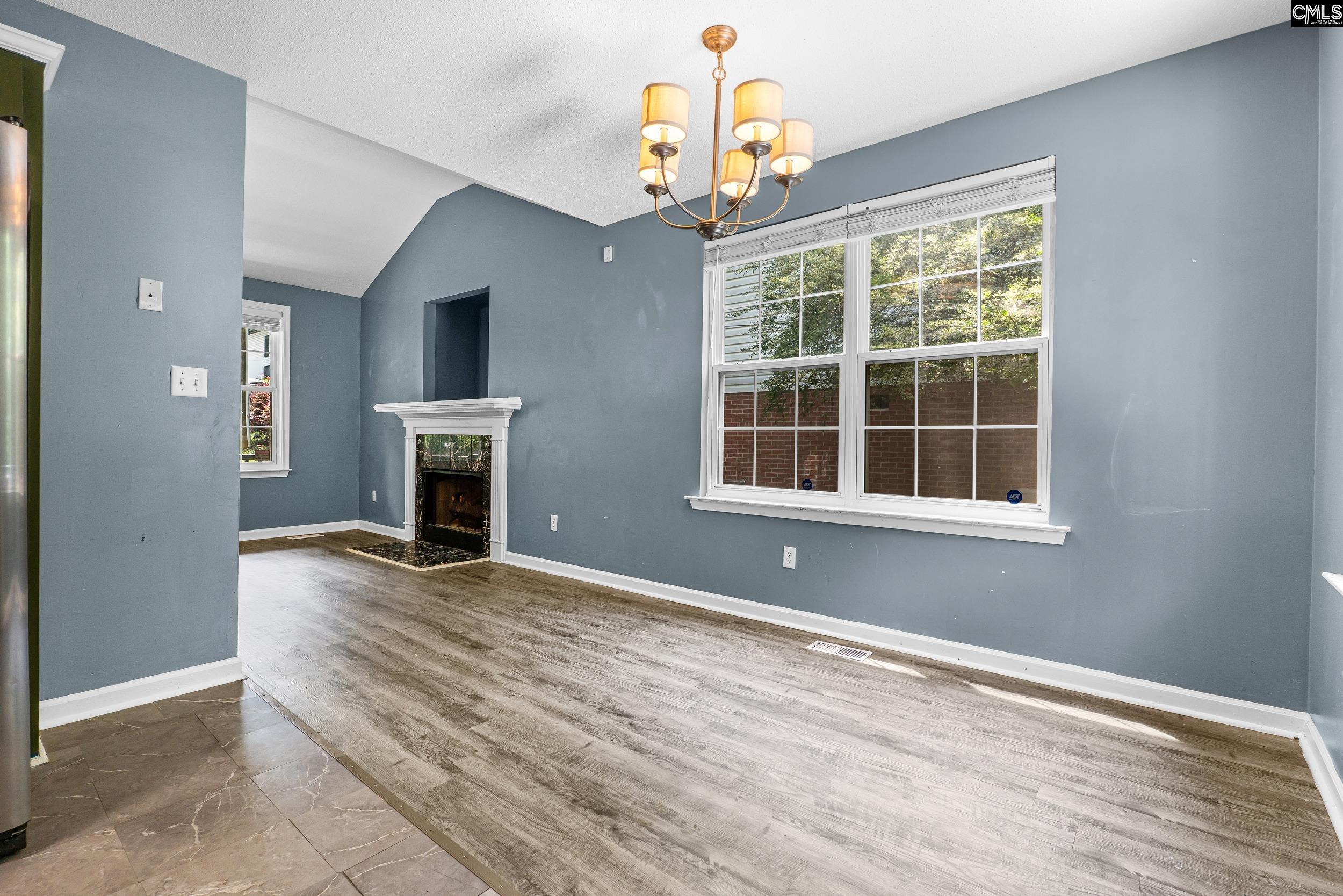 4223 Woodridge Drive Columbia, SC 29203