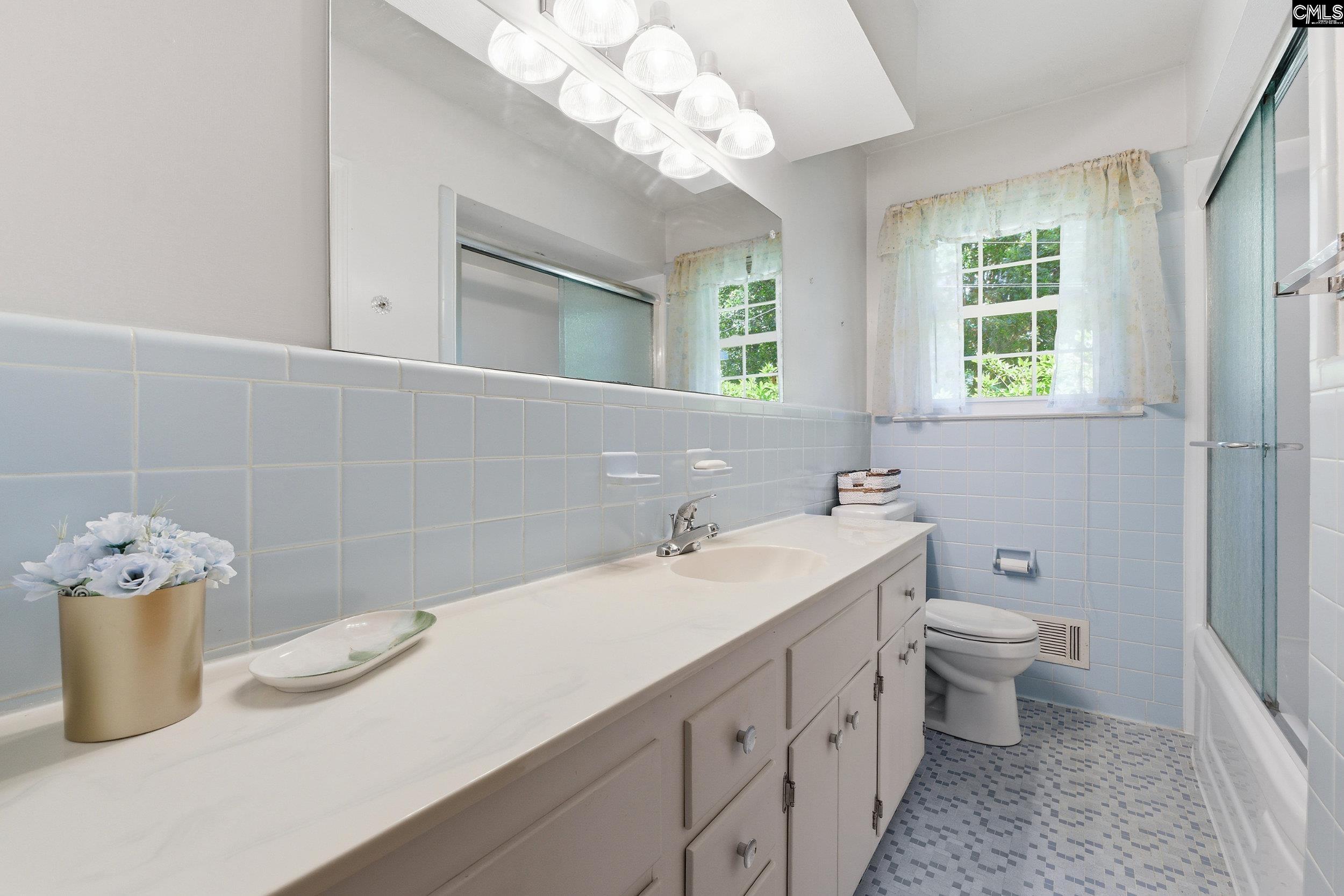 1824 Fairhaven Drive Columbia, SC 29210