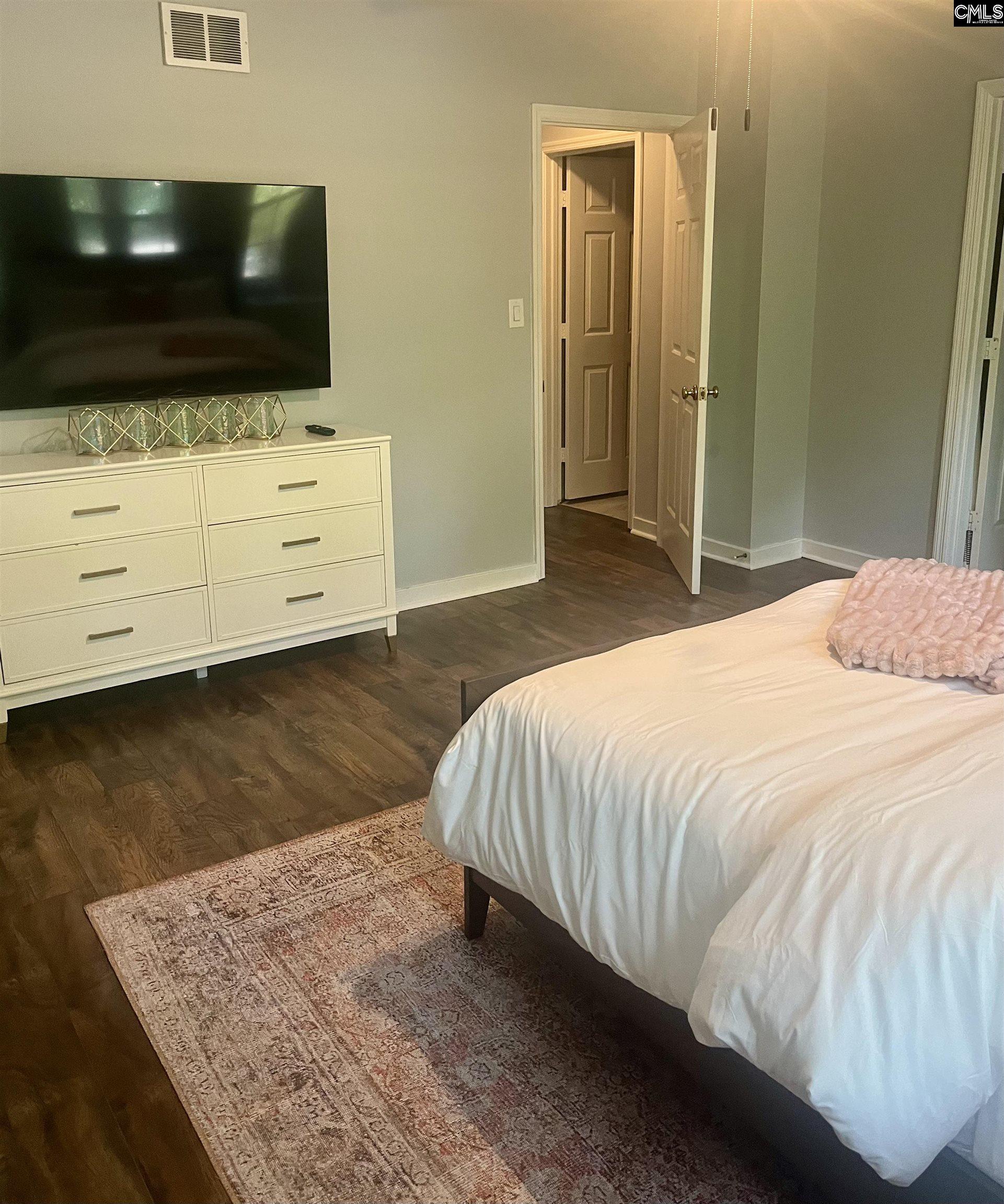14 Sims Alley Columbia, SC 29205-2671