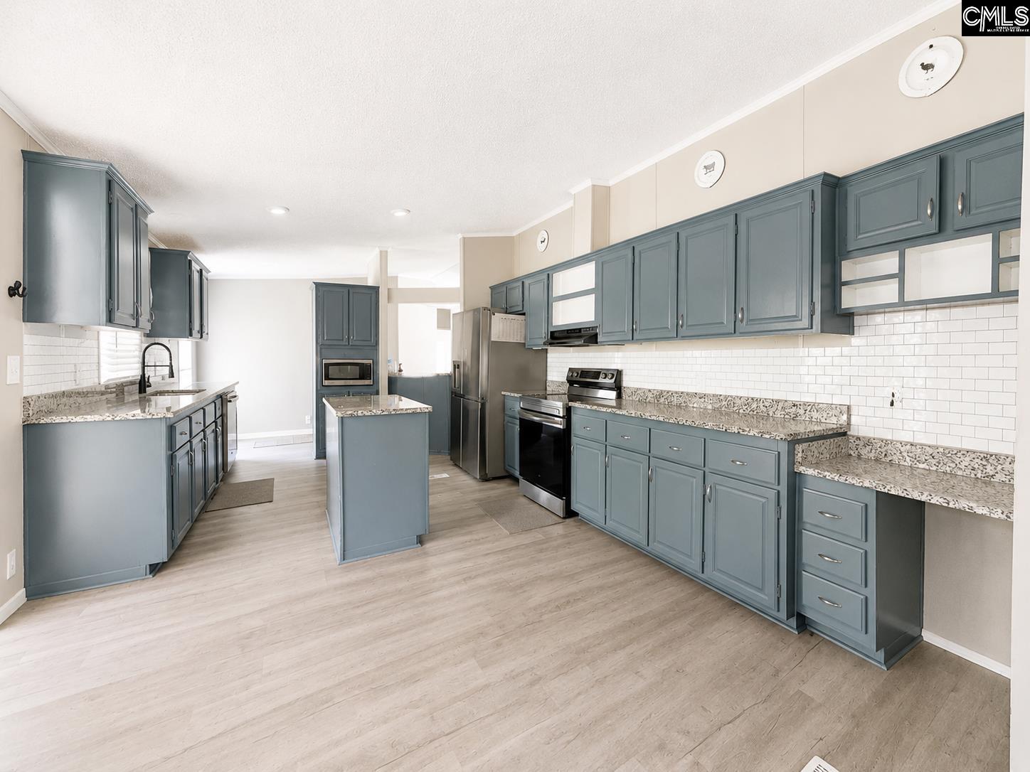 150 Crestwood Arch Lexington, SC 29073