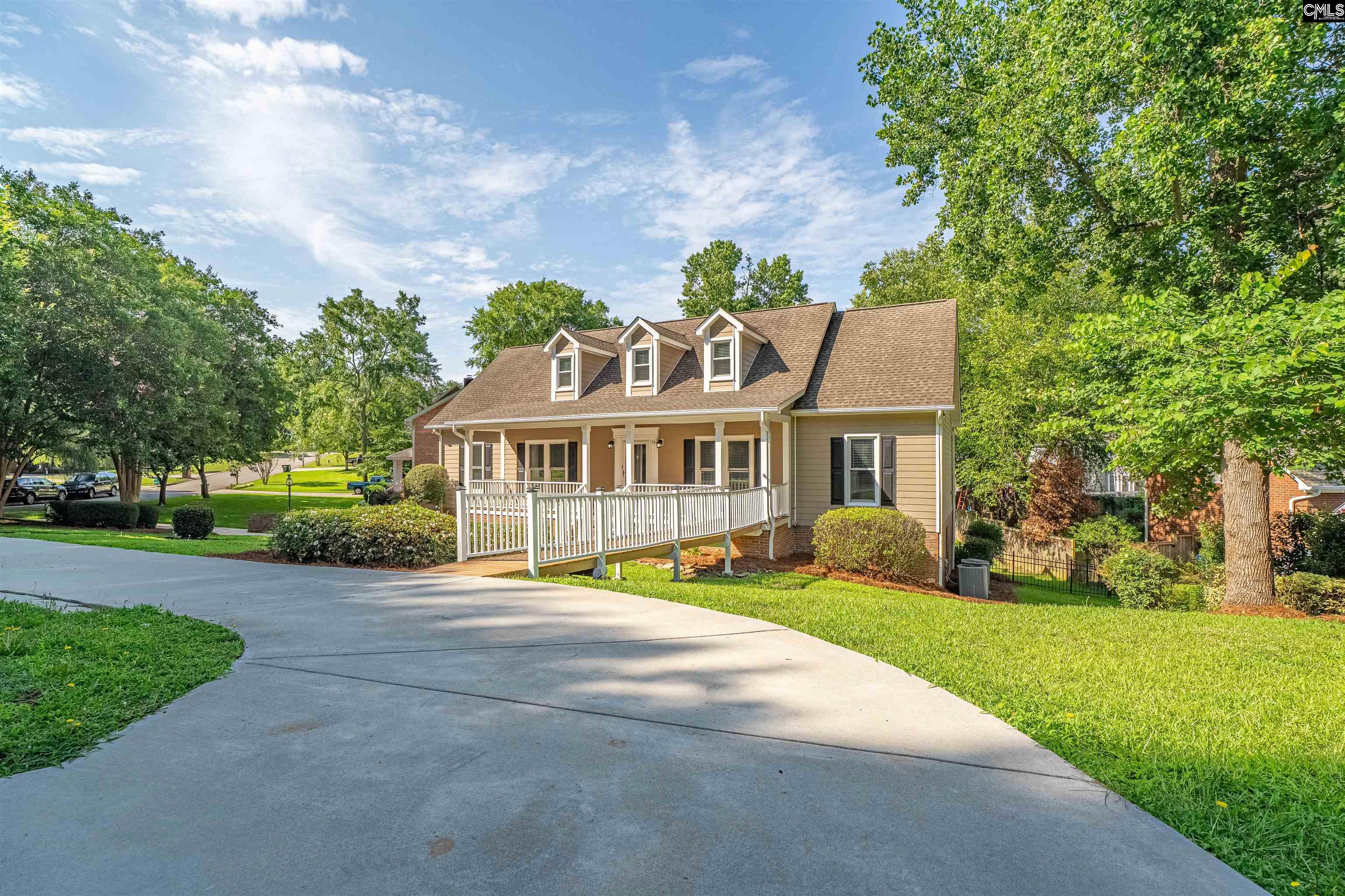 139 Walnut Lane Columbia, SC 29212