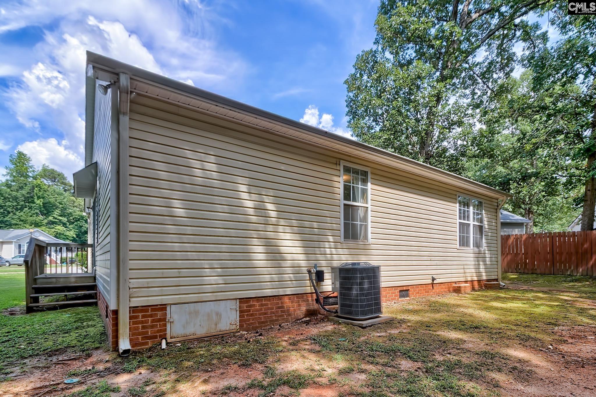 3 Careton Court Chapin, SC 29036