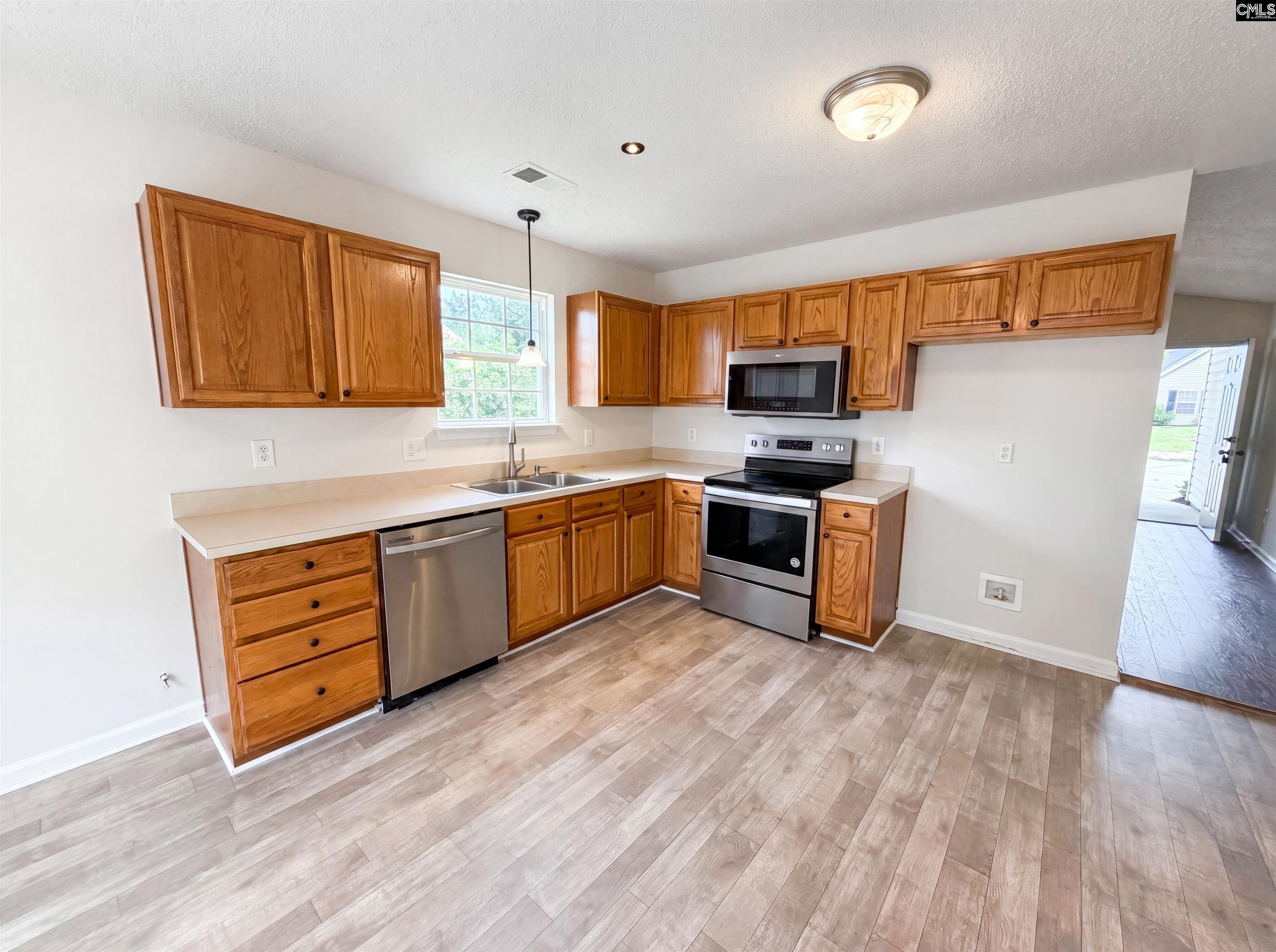 58 Crossvine Court Columbia, SC 29229
