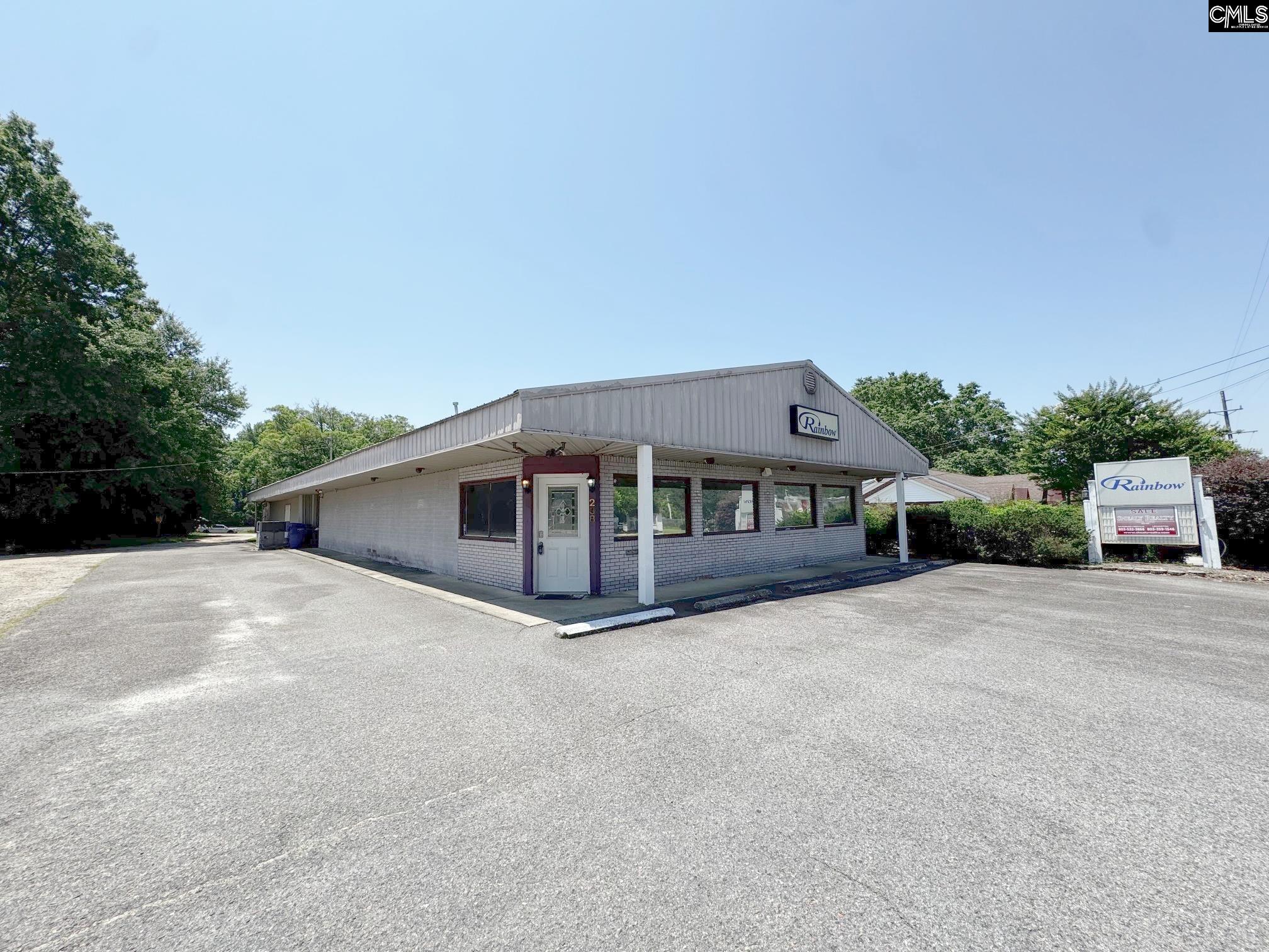 238 W Church Street Batesburg, SC 29006