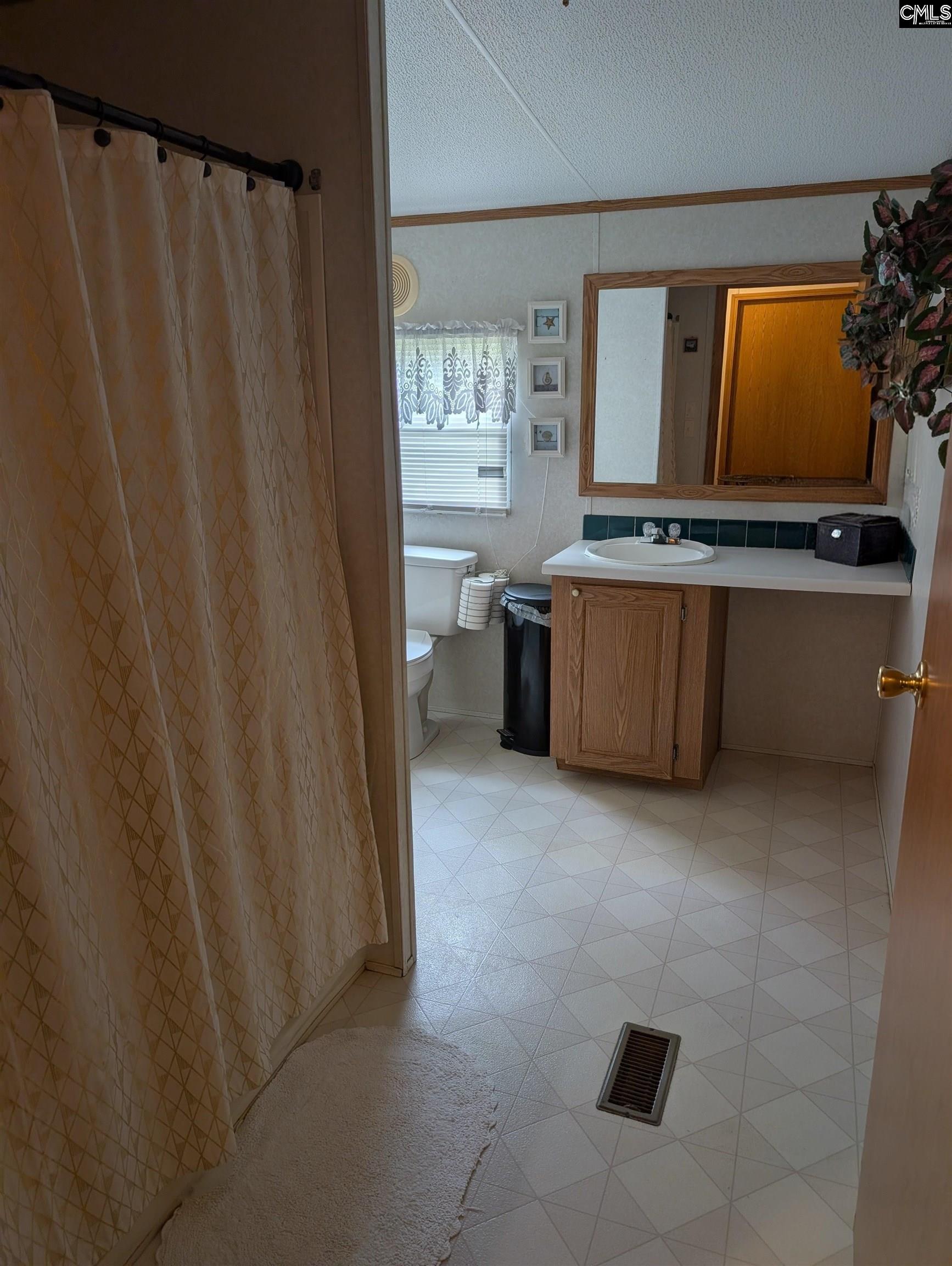 113 Hass Lucas Road Gaston, SC 29053