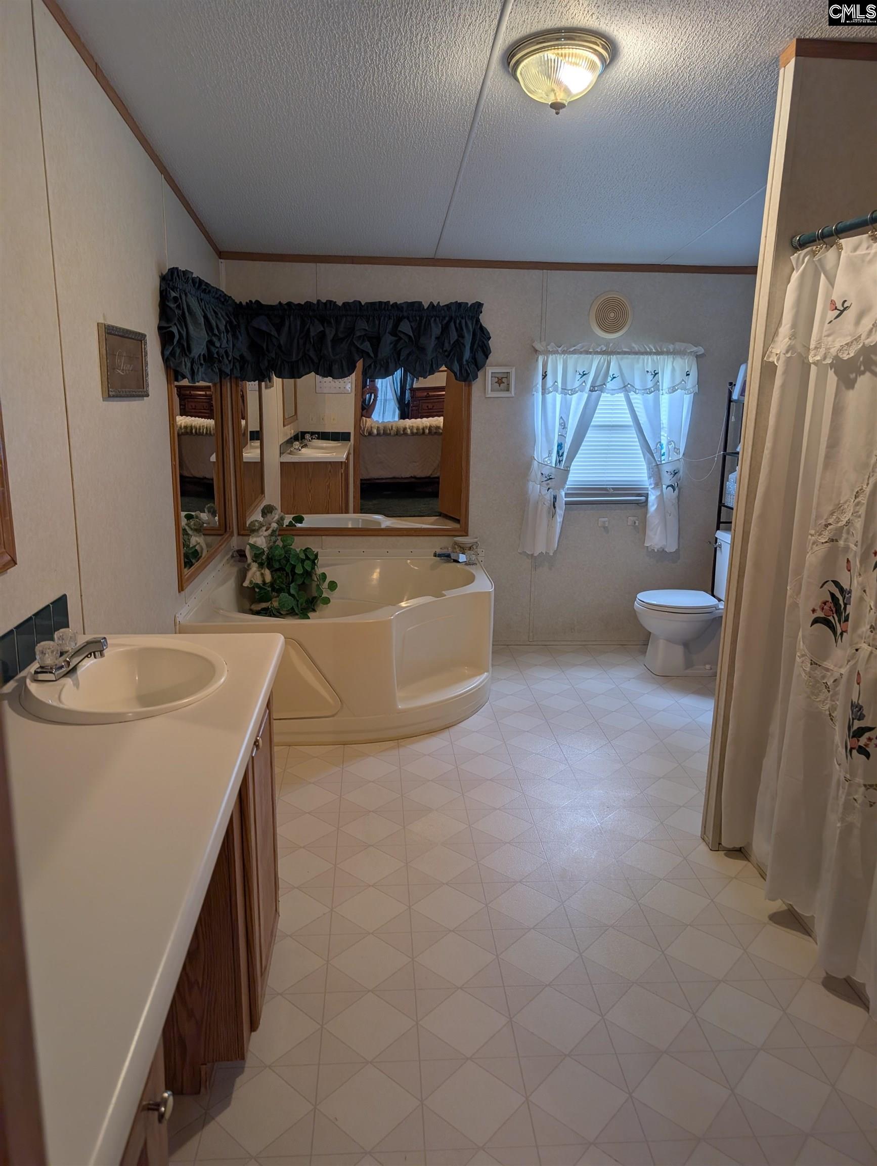 113 Hass Lucas Road Gaston, SC 29053