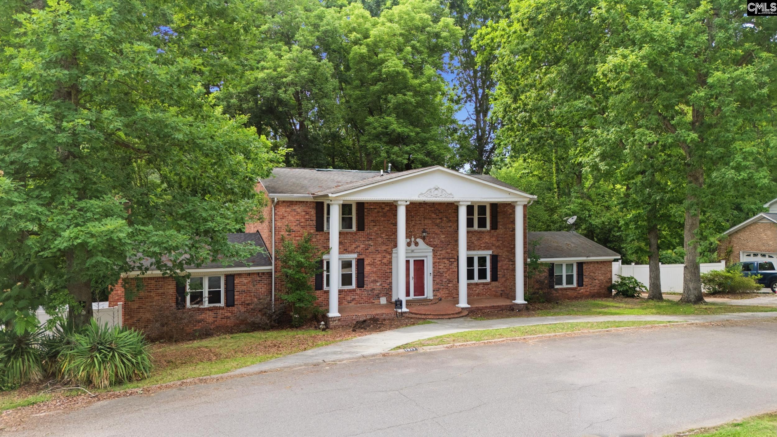 1517 N Woodstream Road Columbia, SC 29212-1130