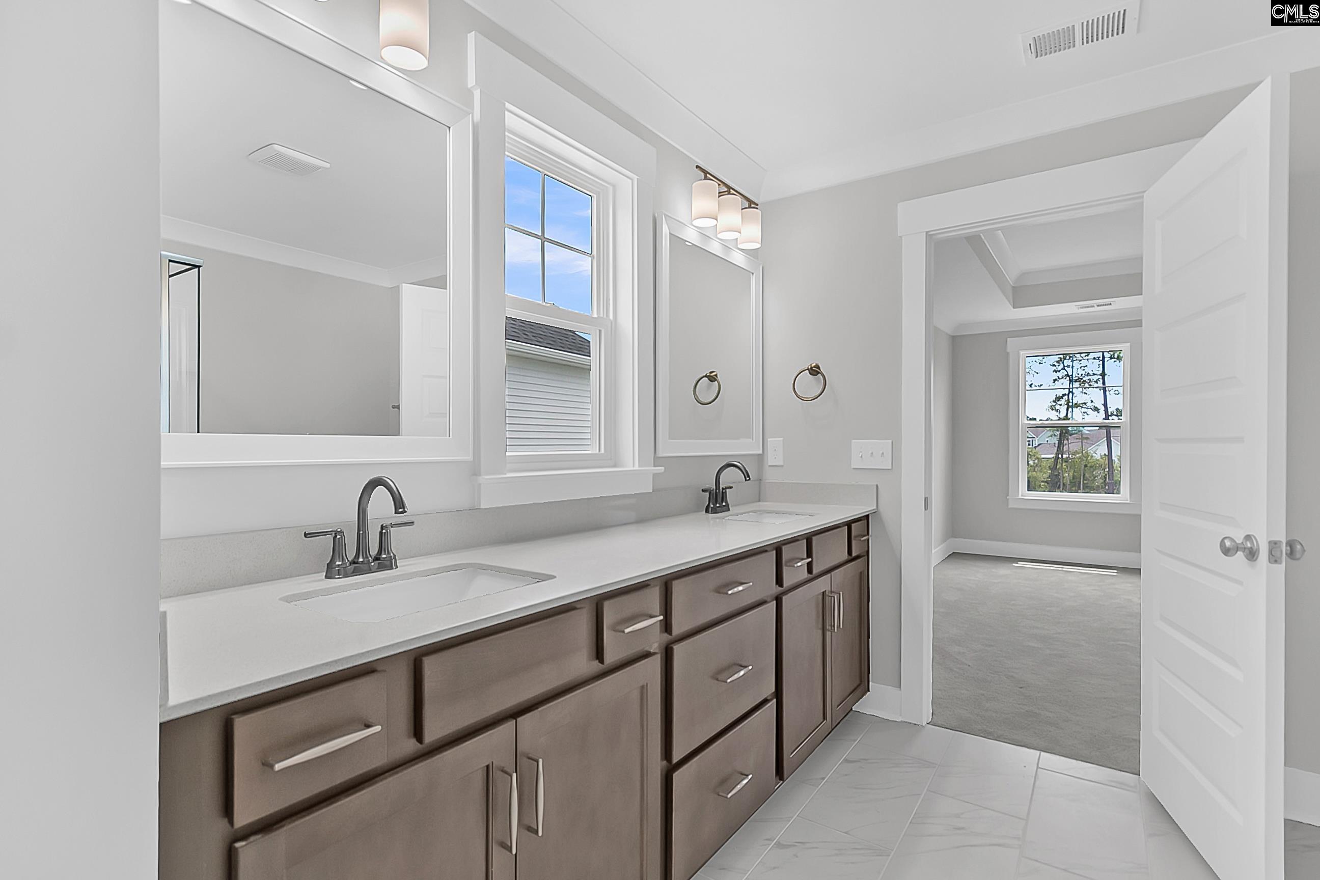 637 Falling Leaf Lane Chapin, SC 29036