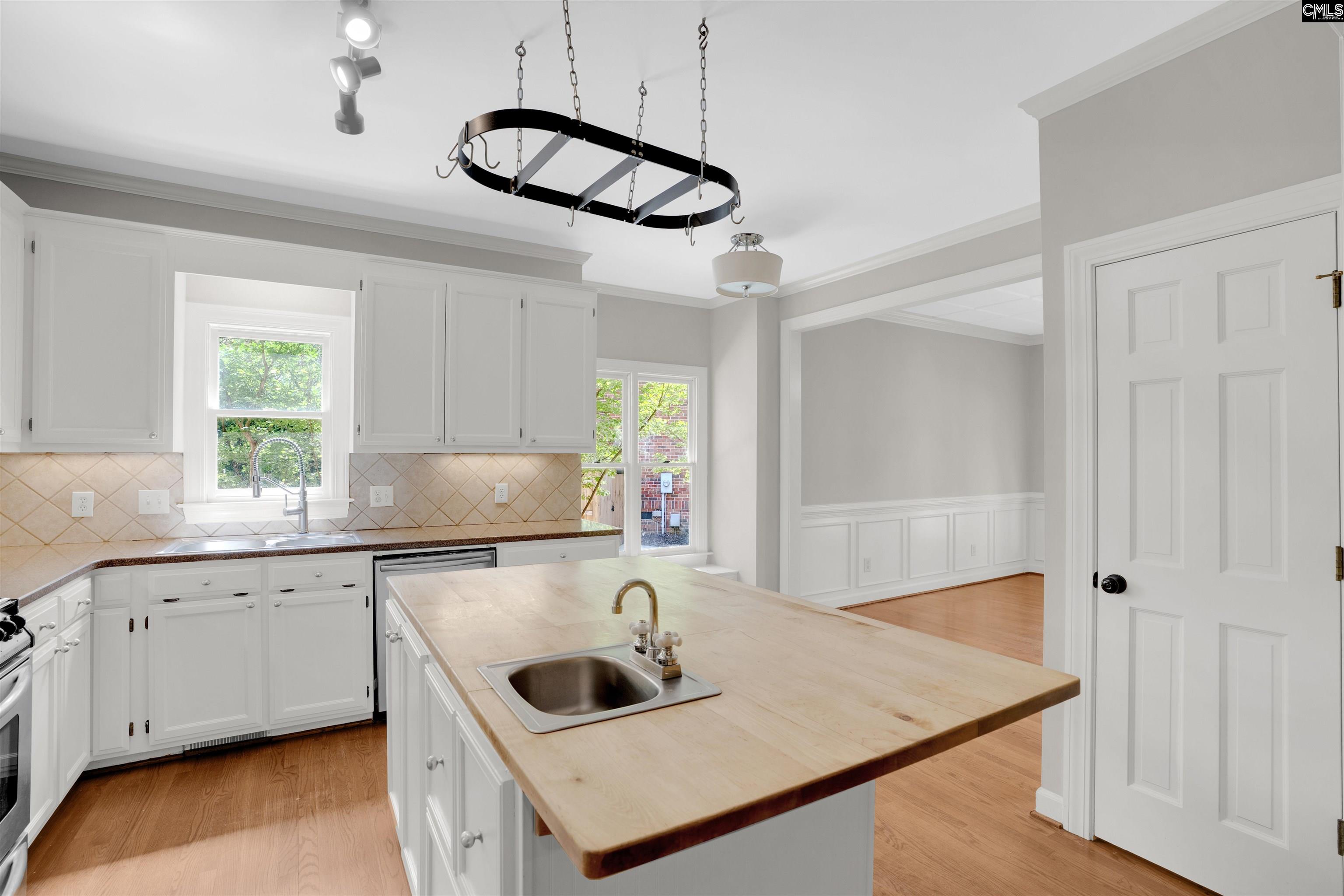 17 Old Woodlands Court Columbia, SC 29209