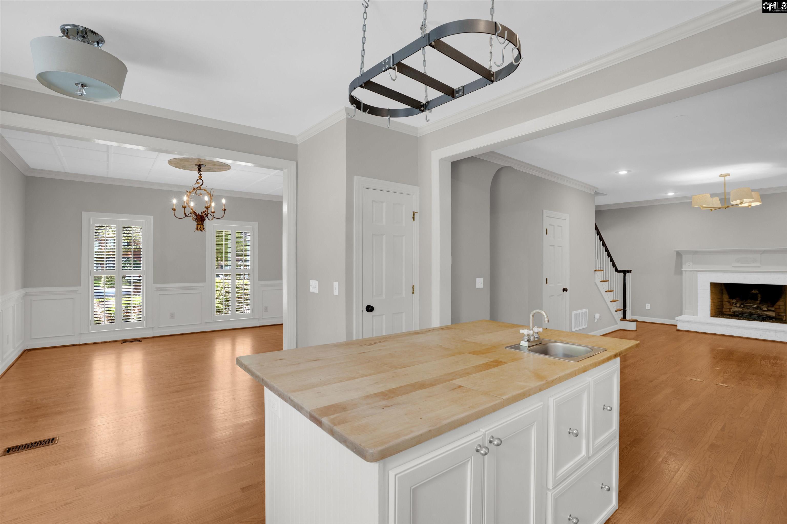 17 Old Woodlands Court Columbia, SC 29209