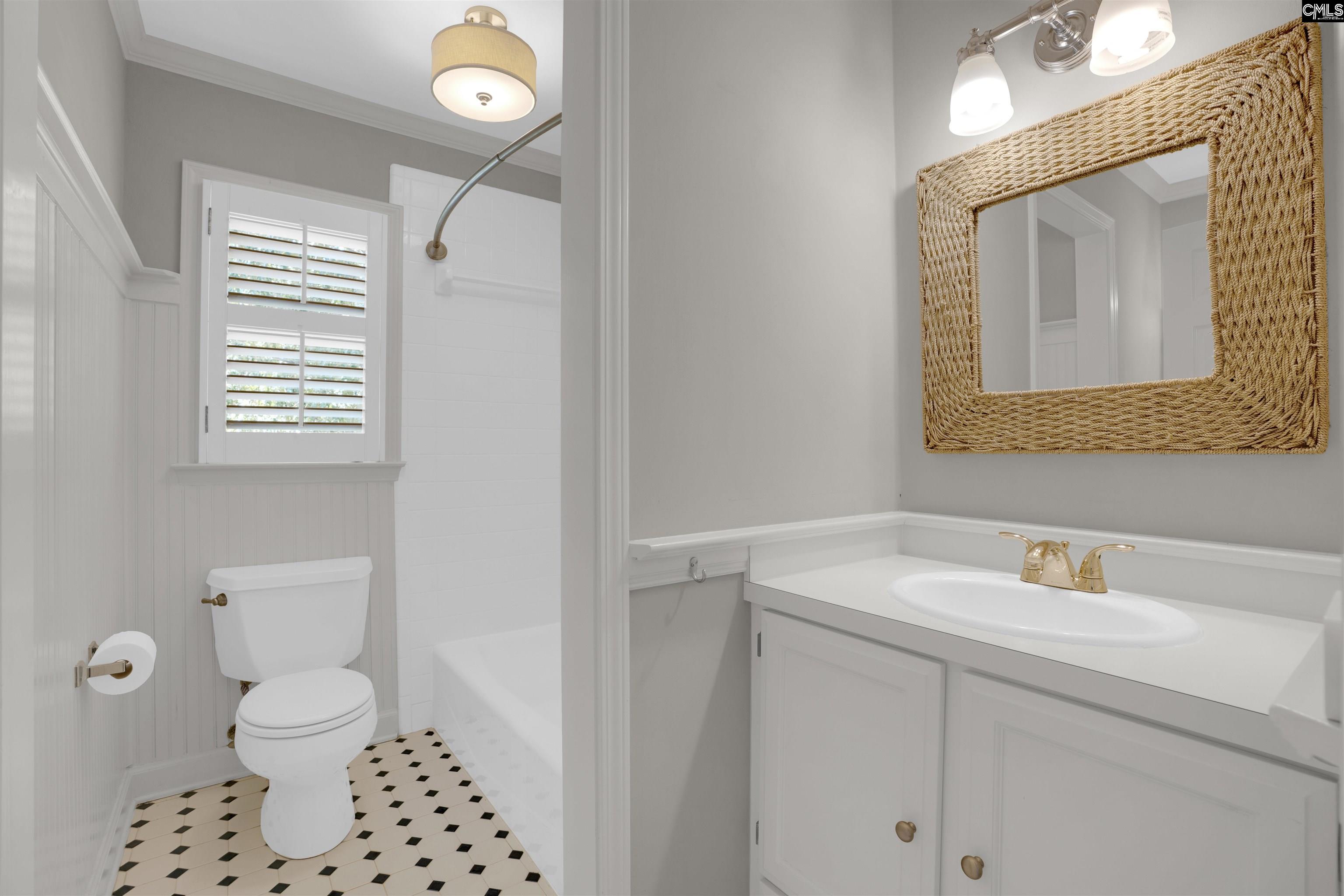 17 Old Woodlands Court Columbia, SC 29209