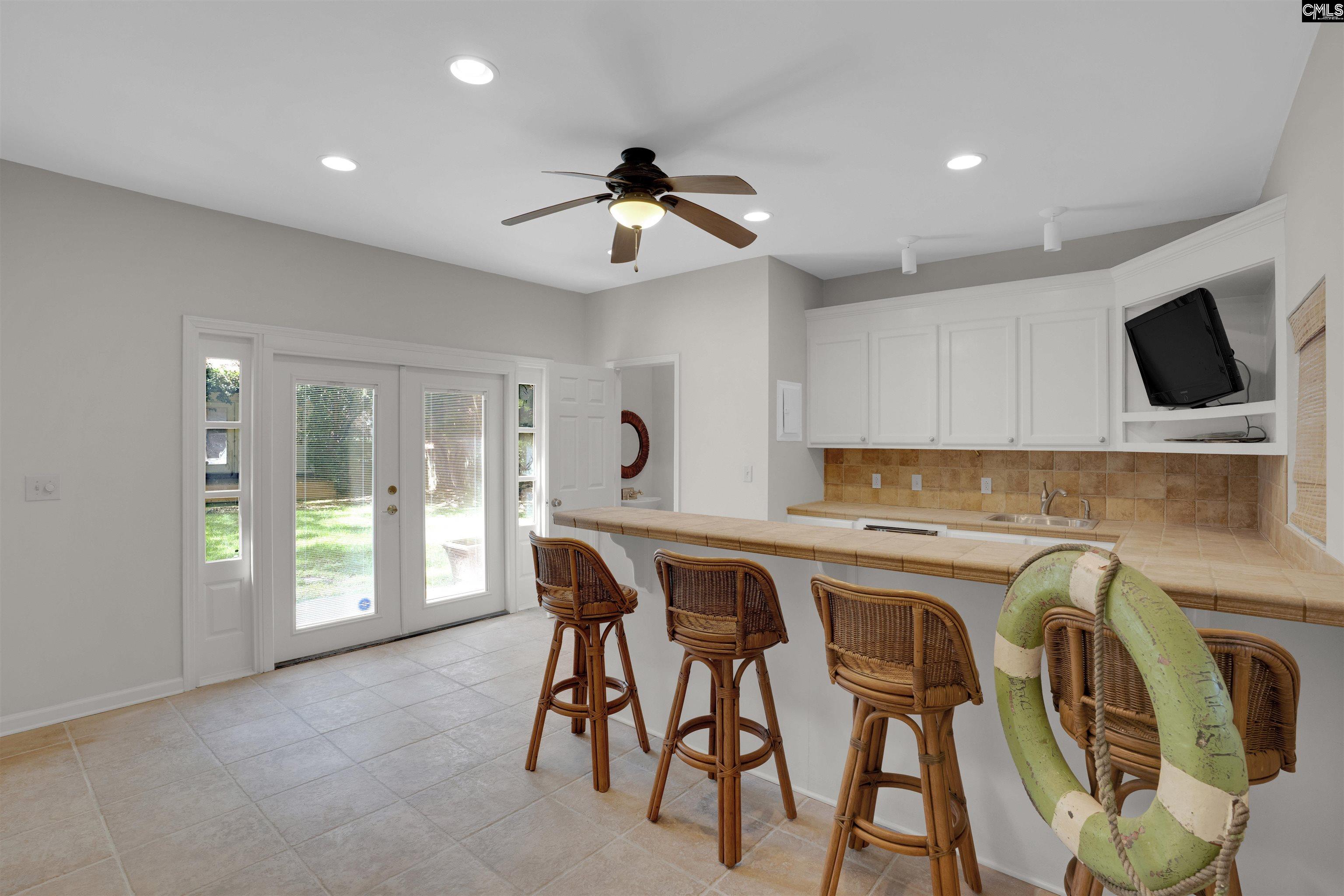 17 Old Woodlands Court Columbia, SC 29209