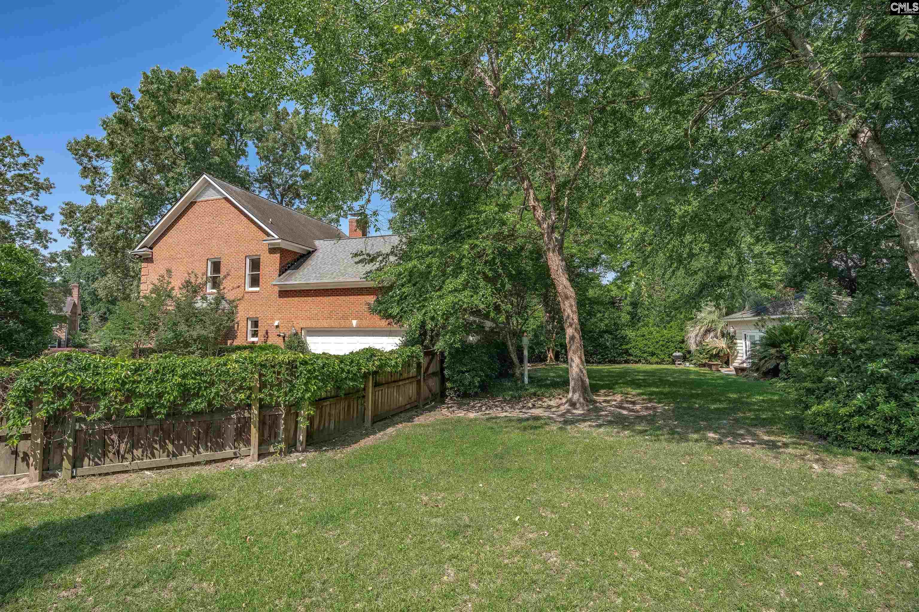 17 Old Woodlands Court Columbia, SC 29209