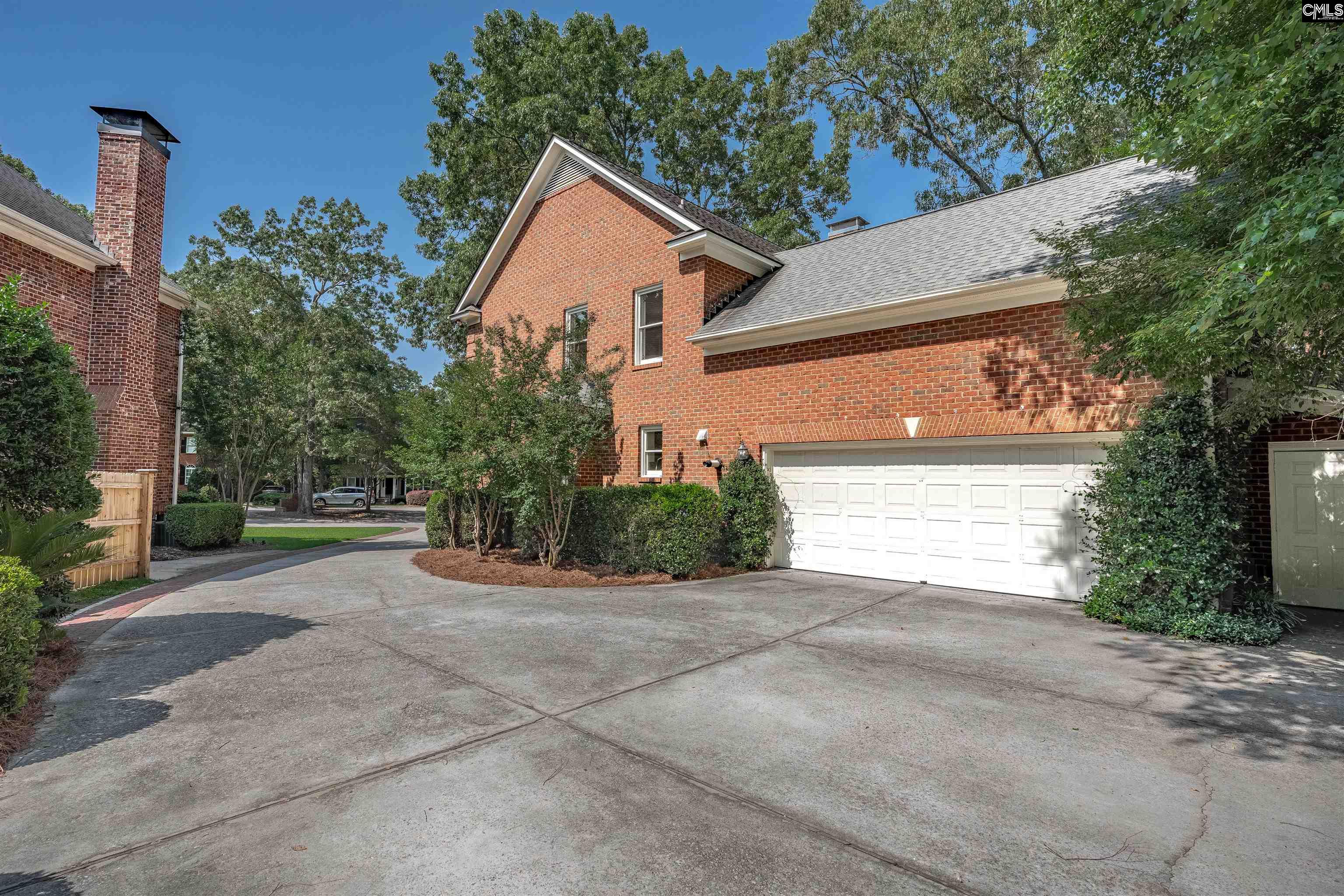 17 Old Woodlands Court Columbia, SC 29209